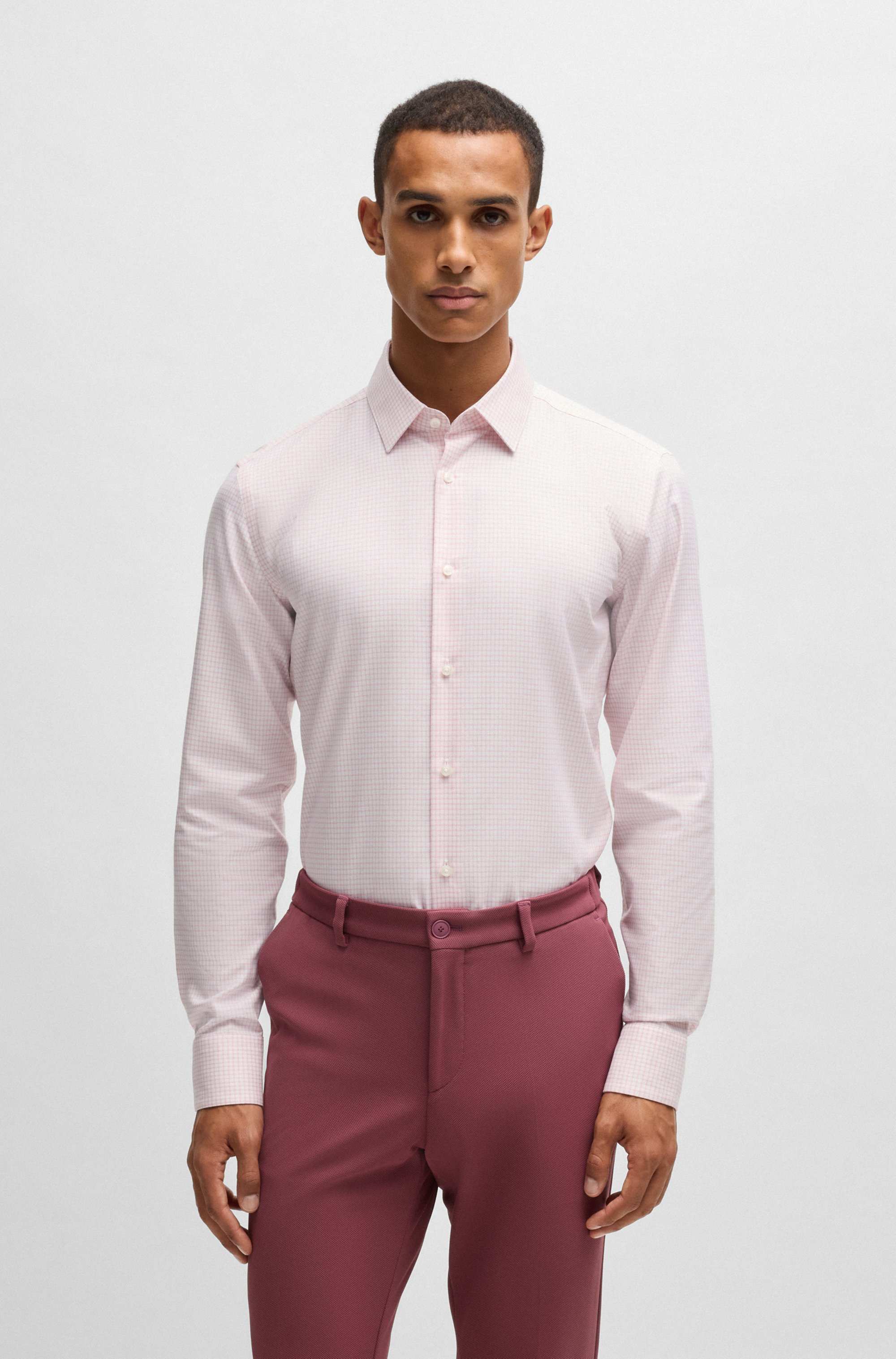 Slim-fit shirt in anti-bacterial patterned Oxford cotton