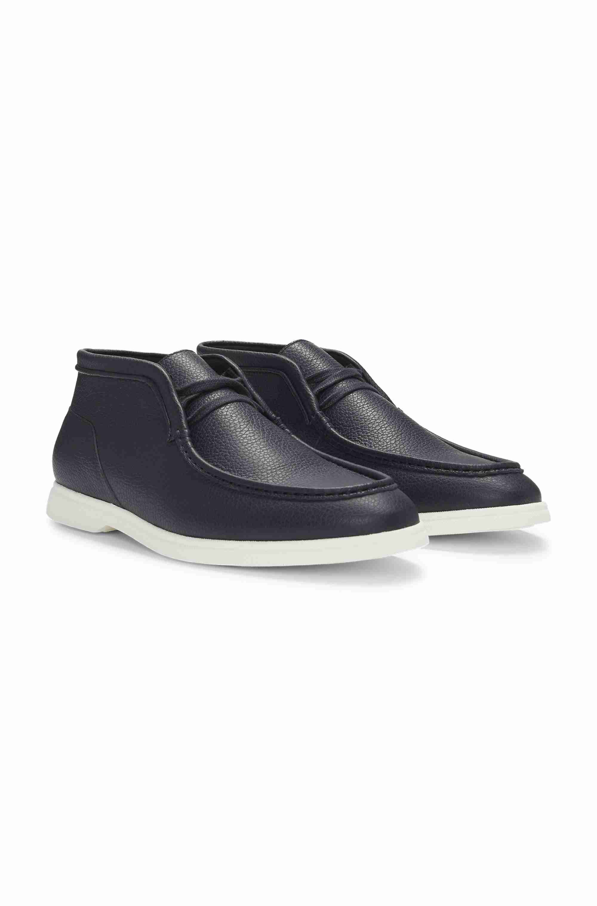 Desert boots in tumbled leather with apron toe