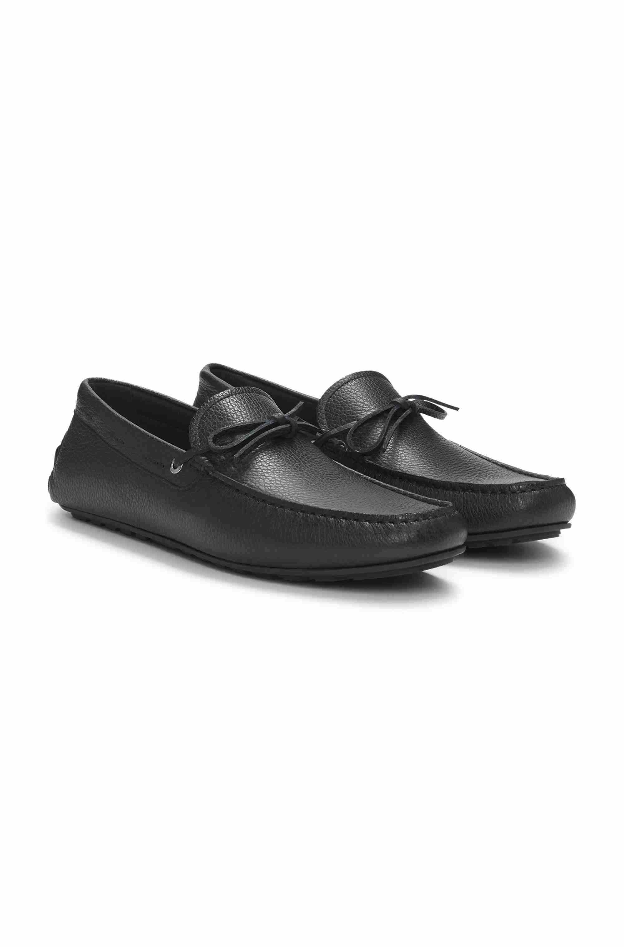 Grained-leather moccasins with driver sole