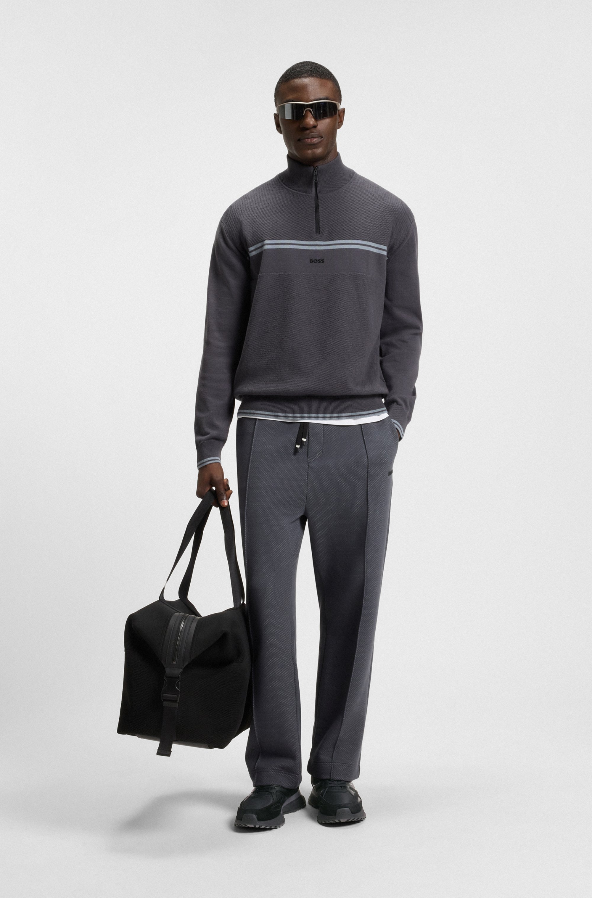 Mixed-material trainers with mesh and leather