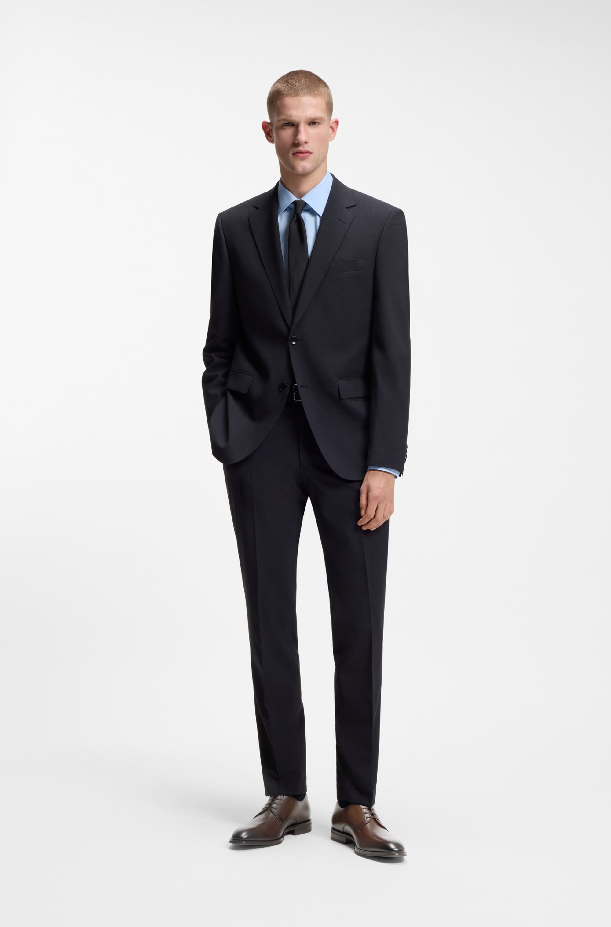 Italian-made Derby shoes in leather