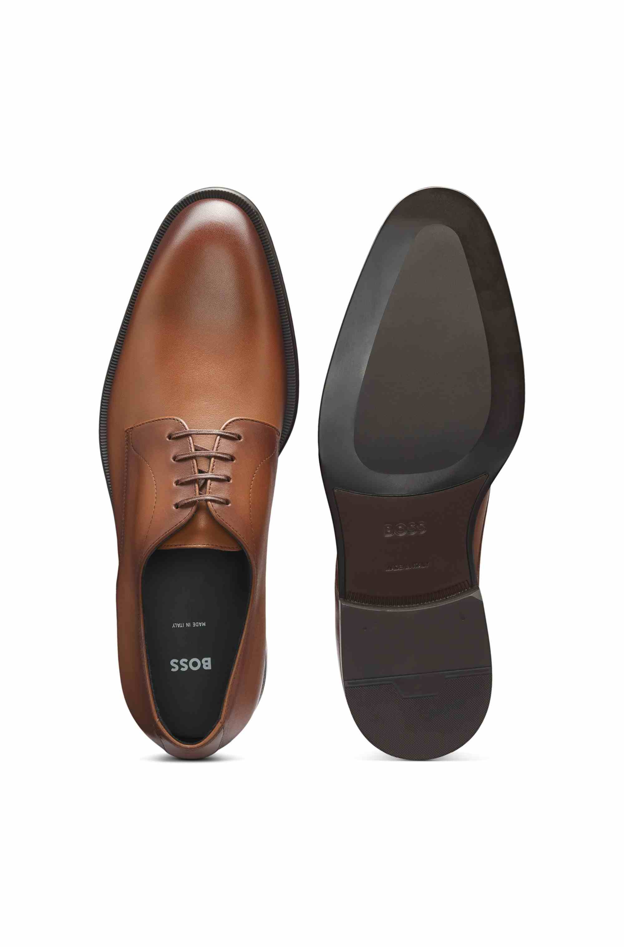 Italian-made Derby shoes in leather