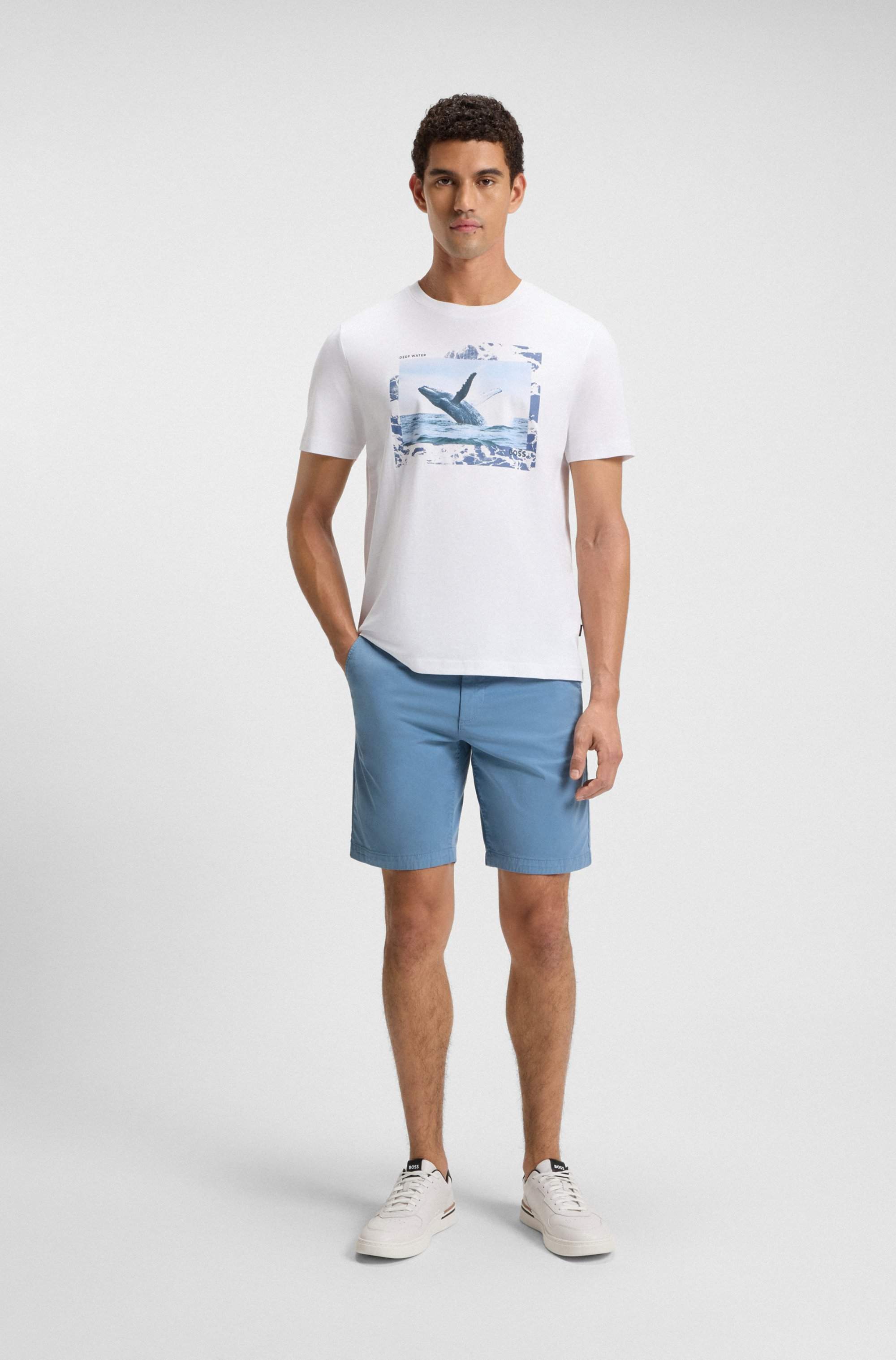 Slim-fit shorts in stretch-cotton twill