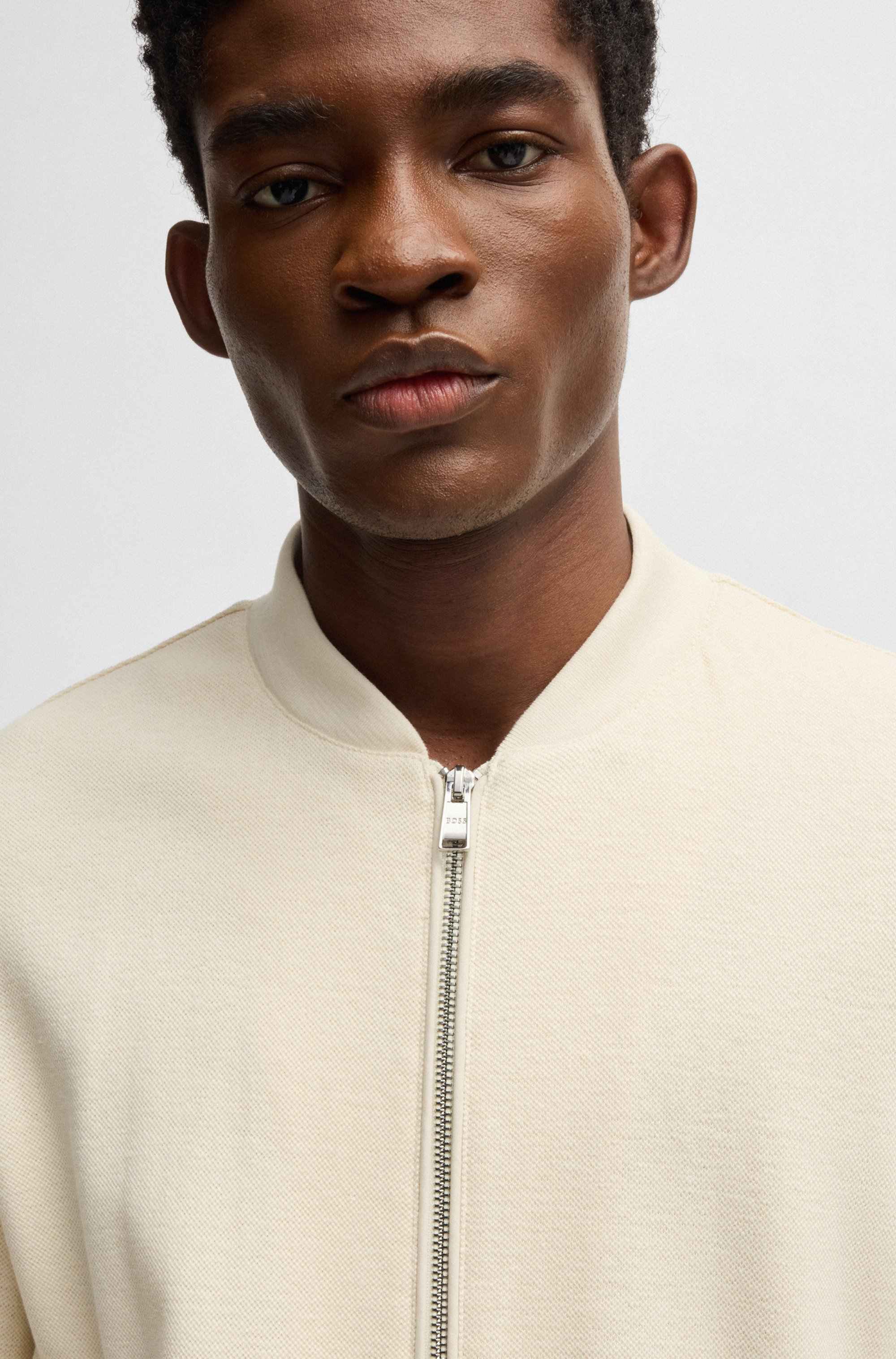 Zip-up sweatshirt in cotton-linen piqué