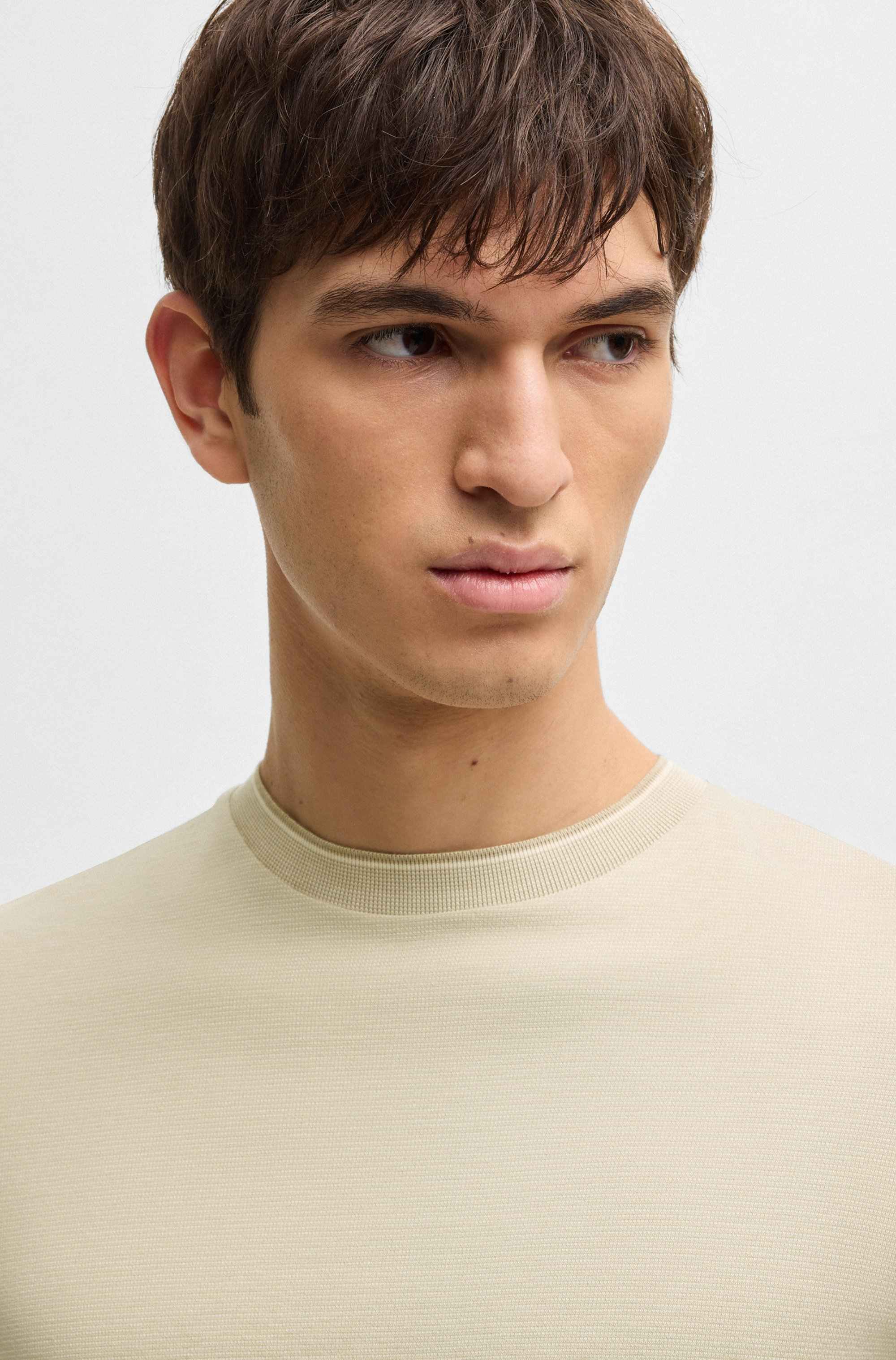 Structured-cotton slim-fit T-shirt with contrast collar