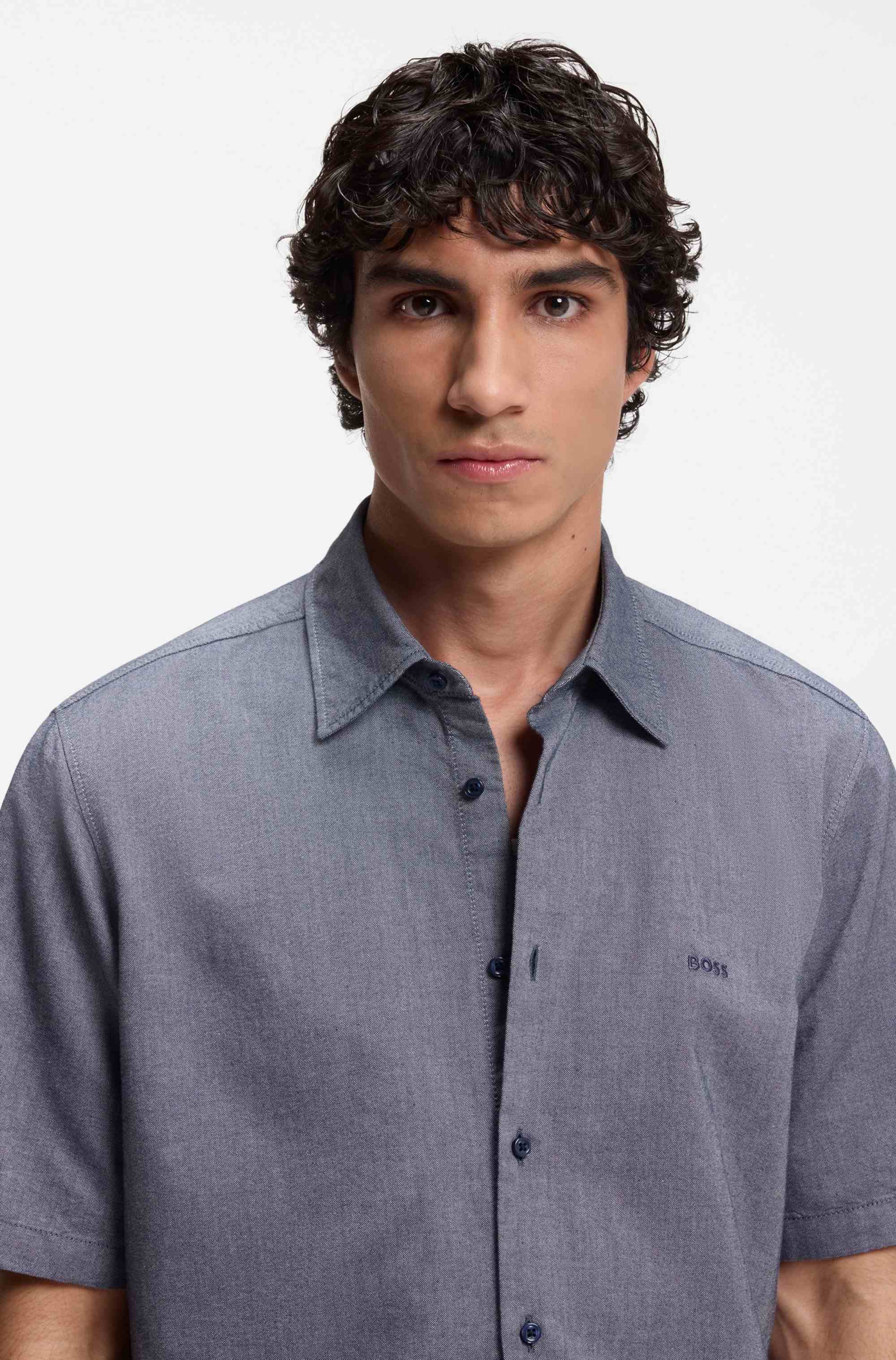 Regular-fit shirt in soft-washed Oxford cotton