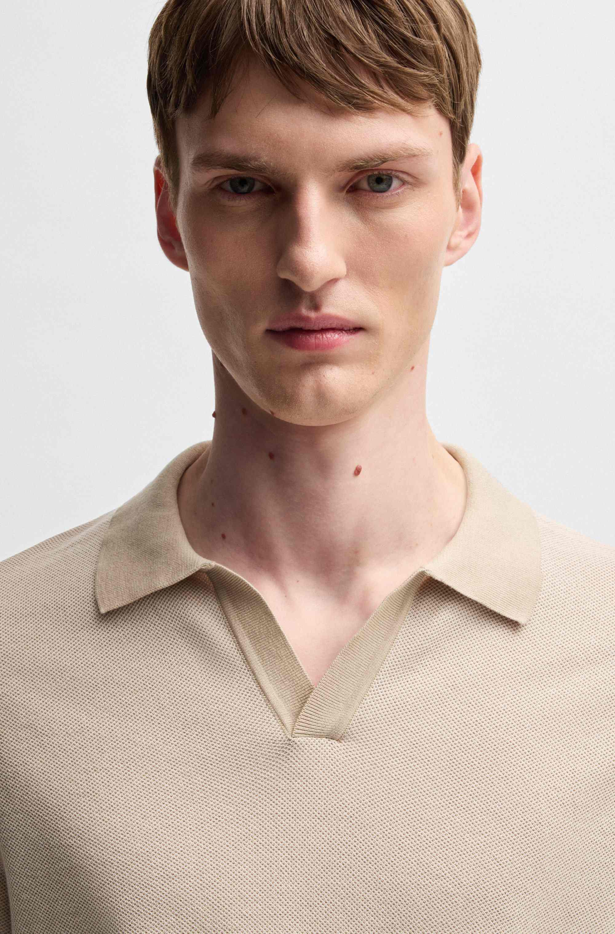 Cotton-blend knit sweater with Johnny collar