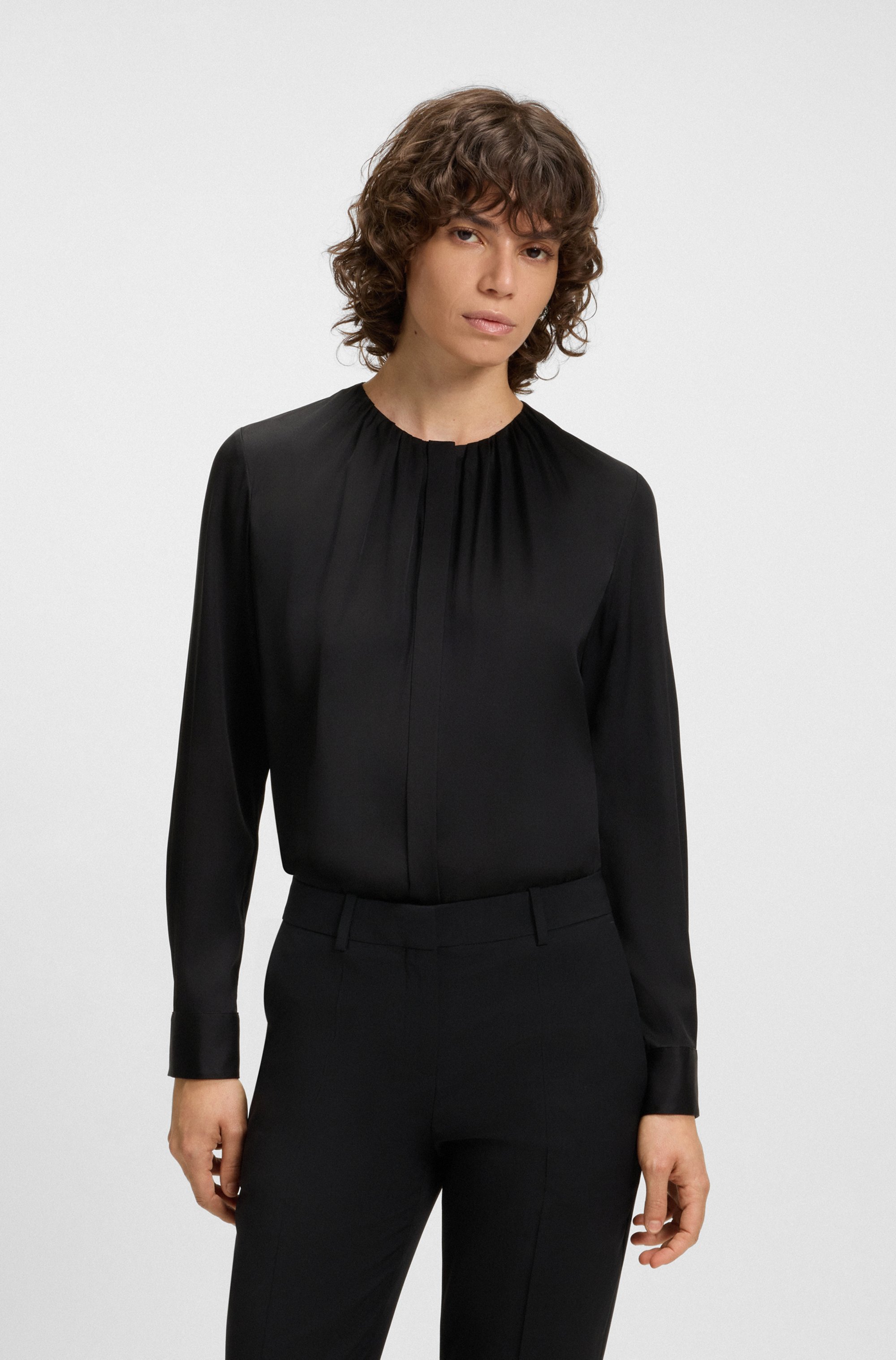 Collarless regular-fit blouse in stretch silk