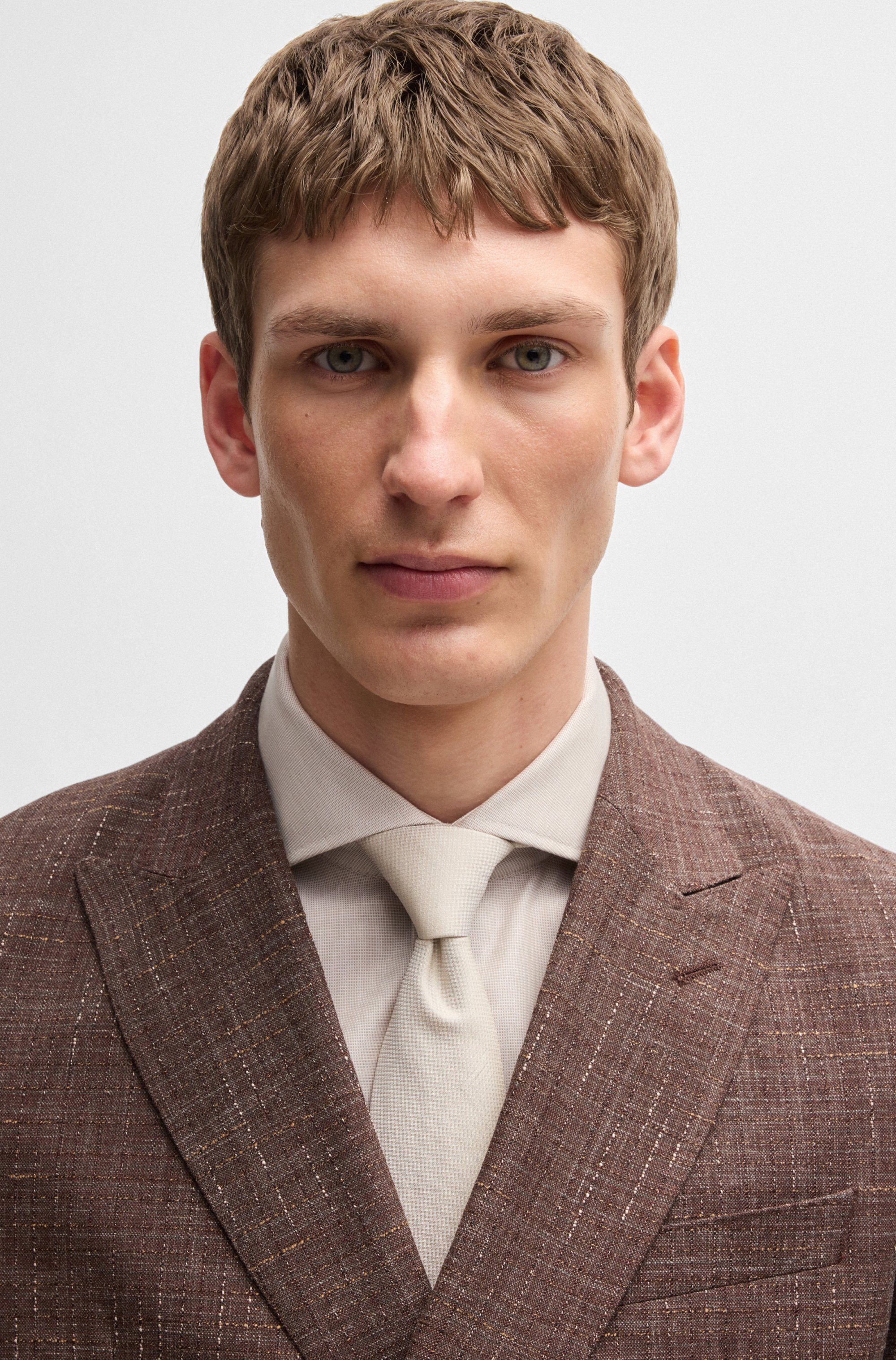 Micro-pattern jacquard tie with silk