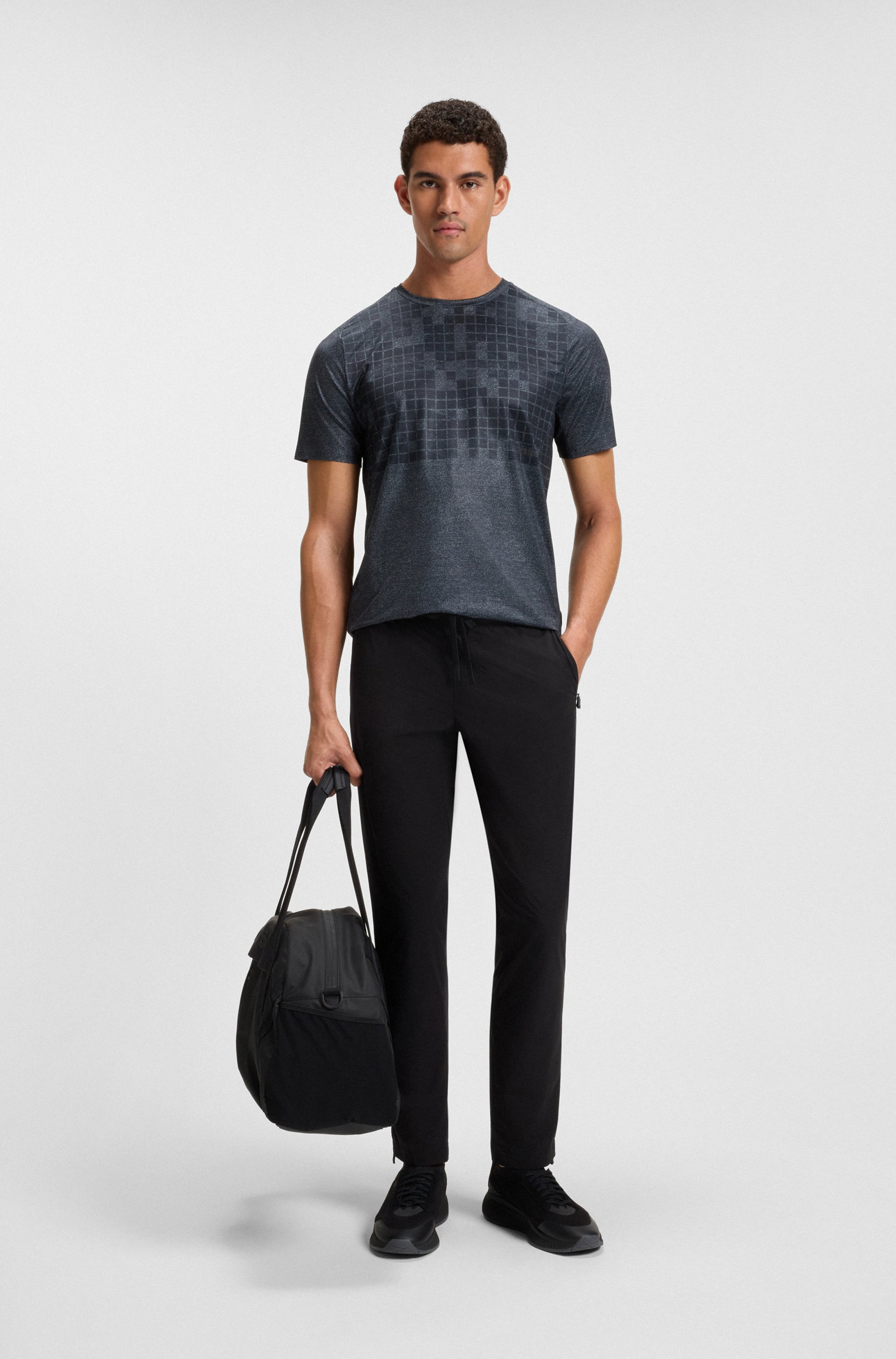 Active trousers with four-way stretch