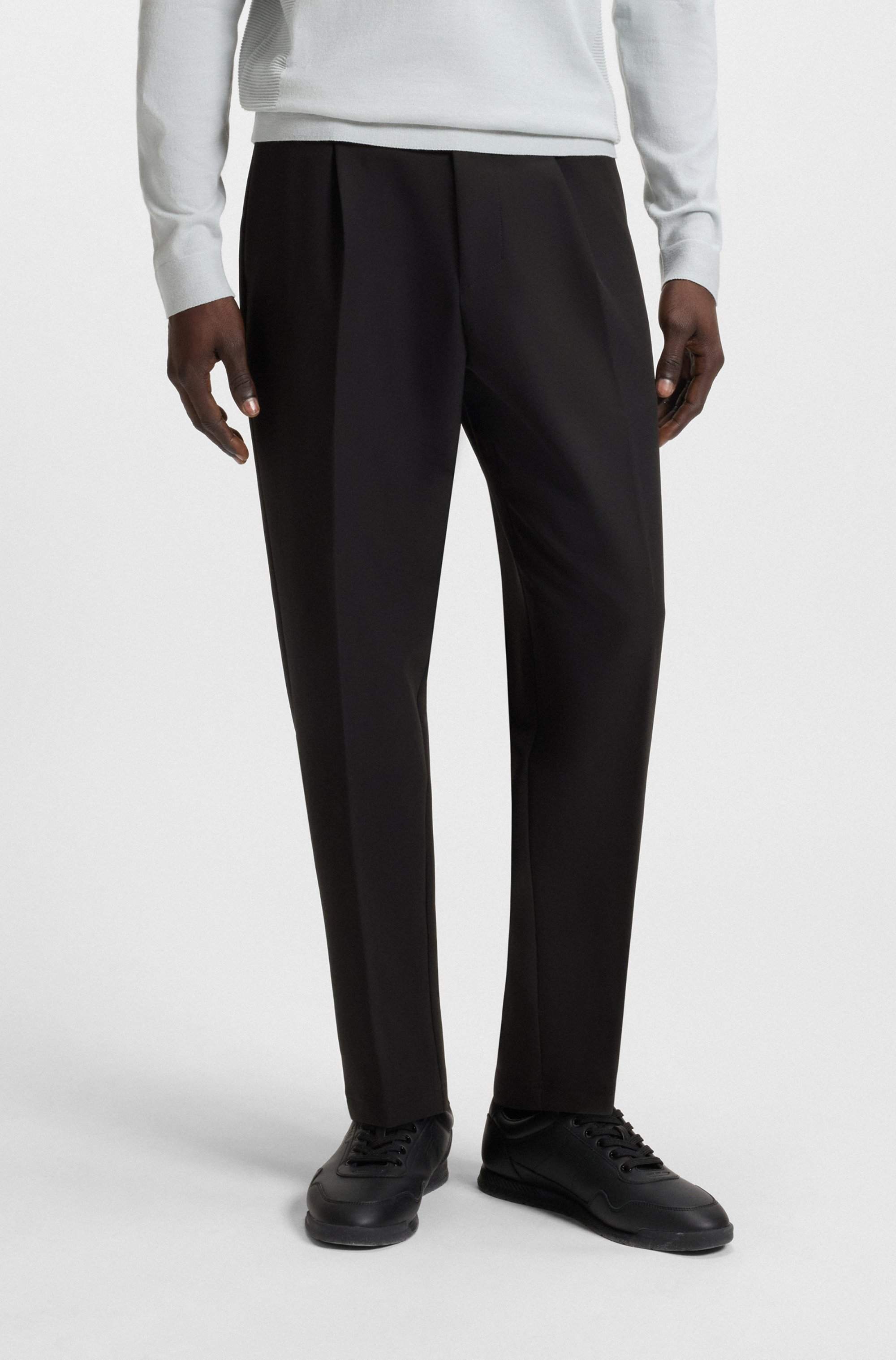 Tapered-fit trousers in water-repellent stretch fabric