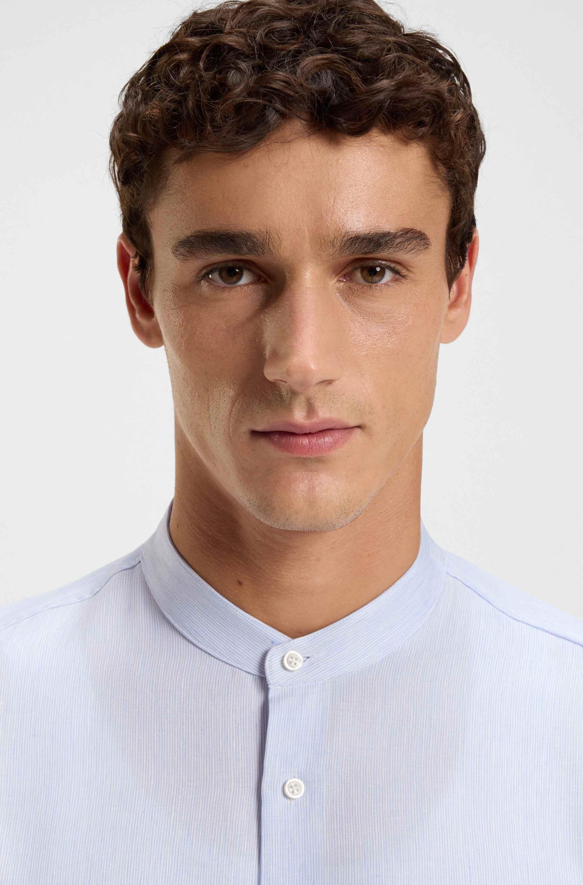 Slim-fit shirt in striped linen-blend twill