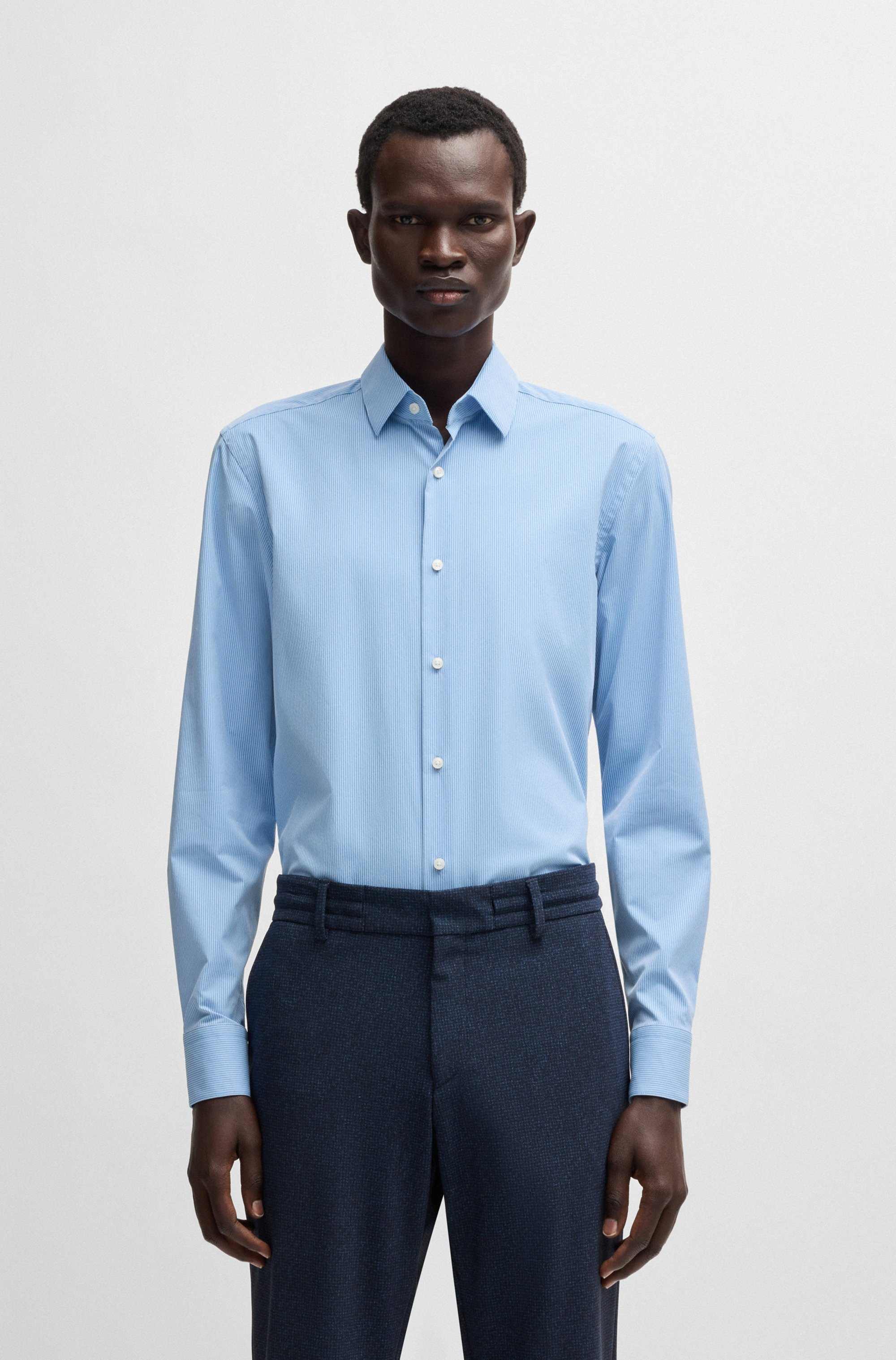 Slim-fit shirt in striped performance-stretch fabric