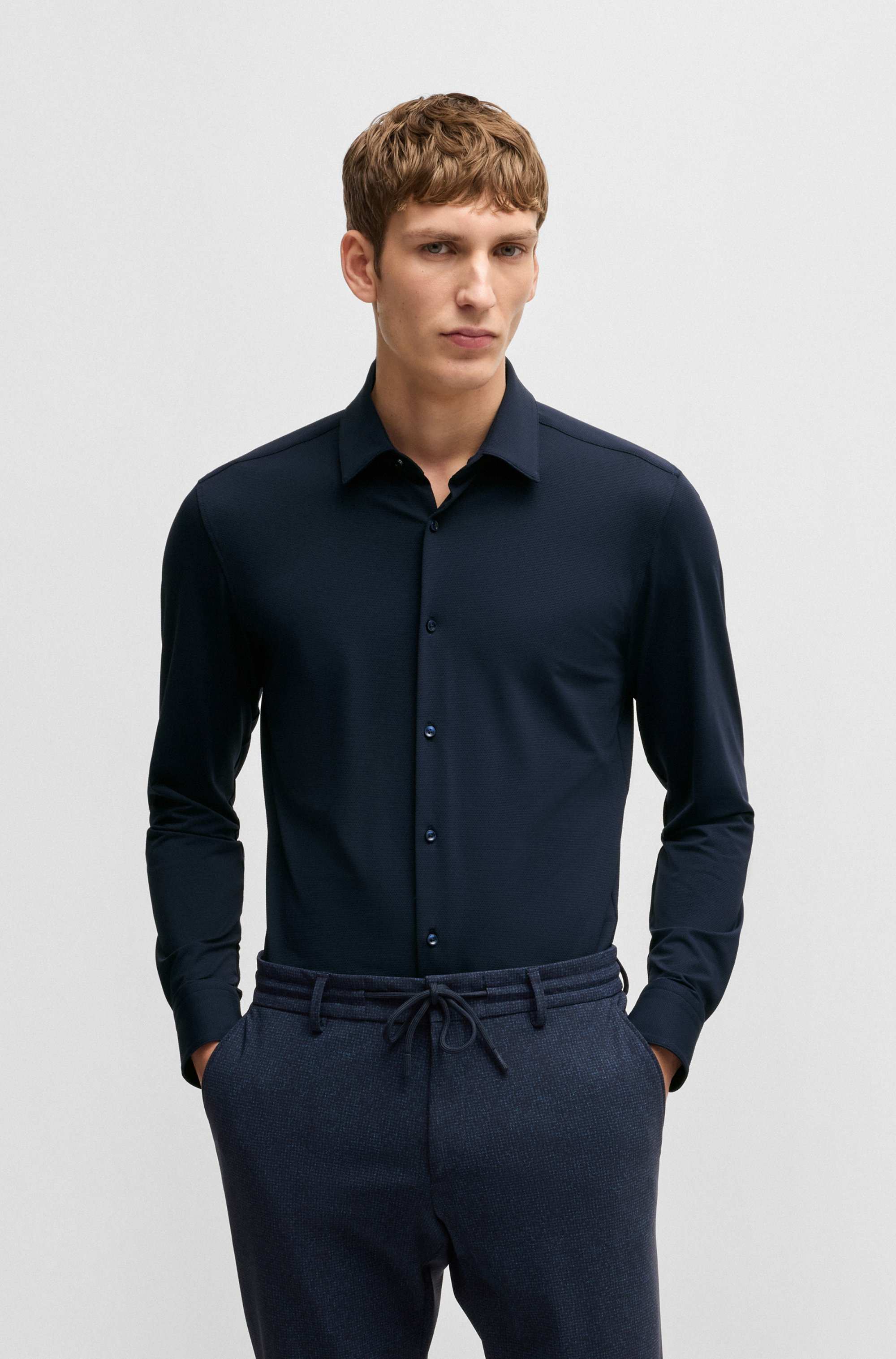 Slim-fit shirt in structured performance-stretch jersey