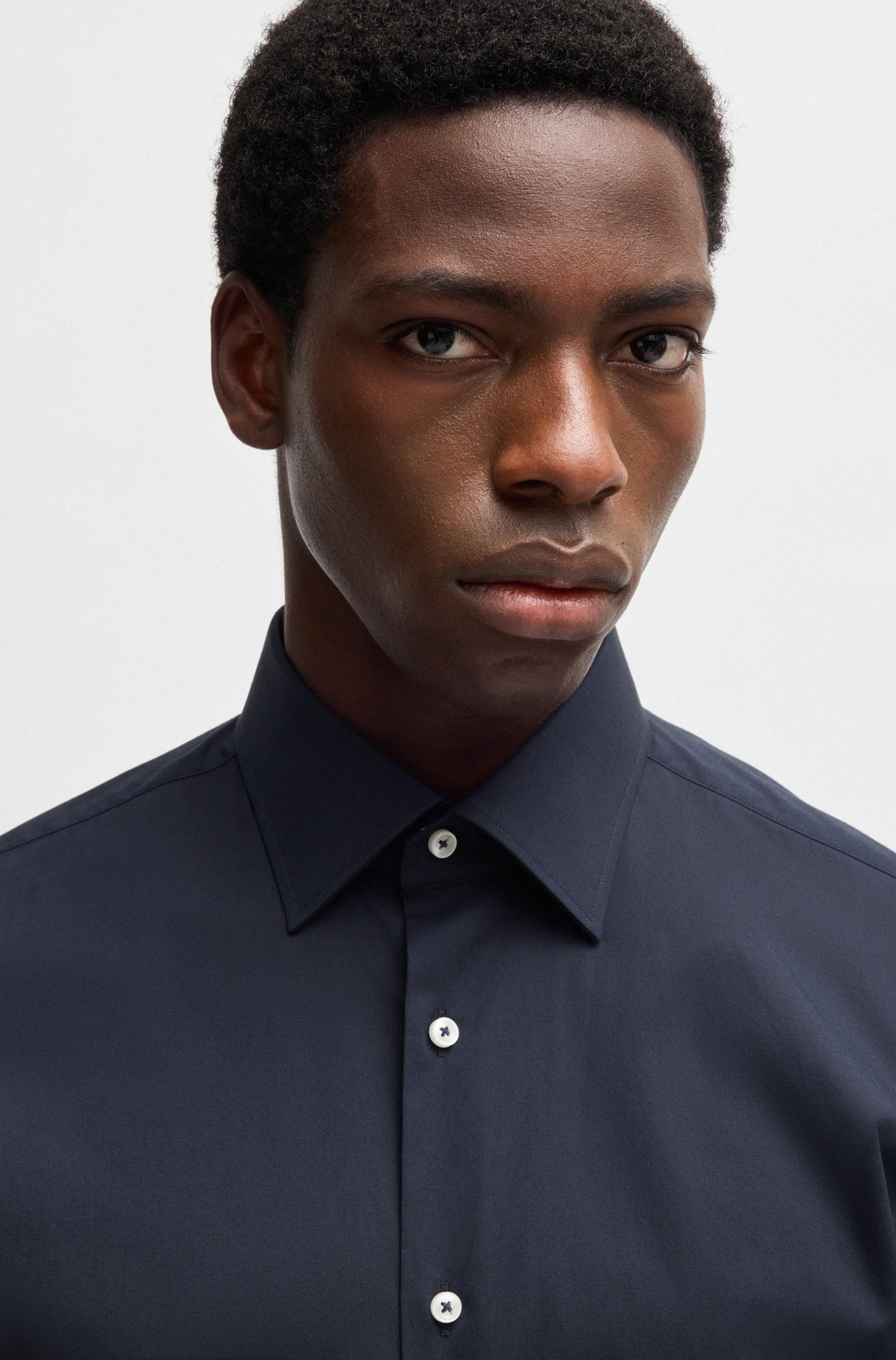 Regular-fit shirt in easy-iron stretch-cotton poplin