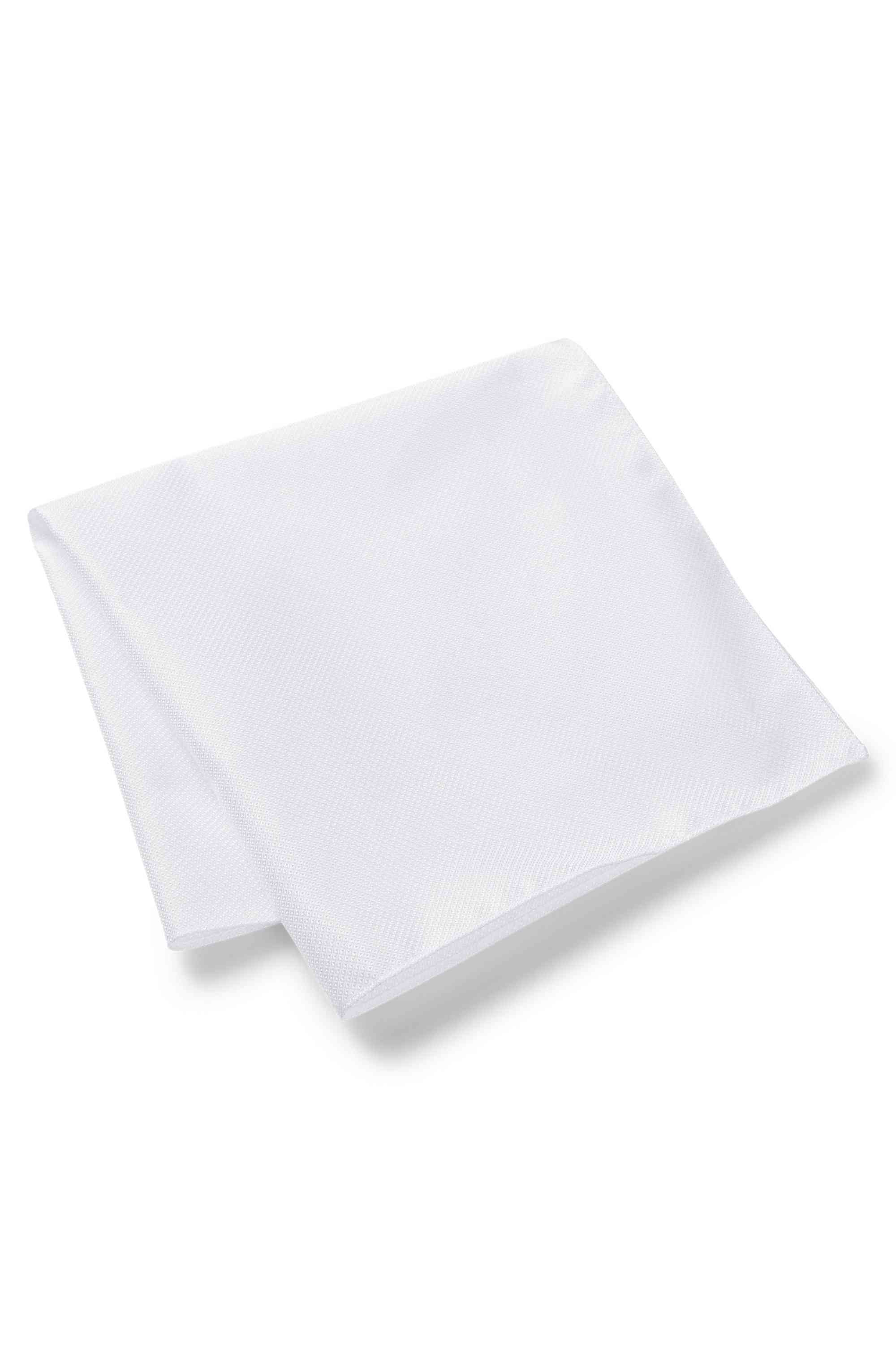 Italian-made pocket square with jacquard weave