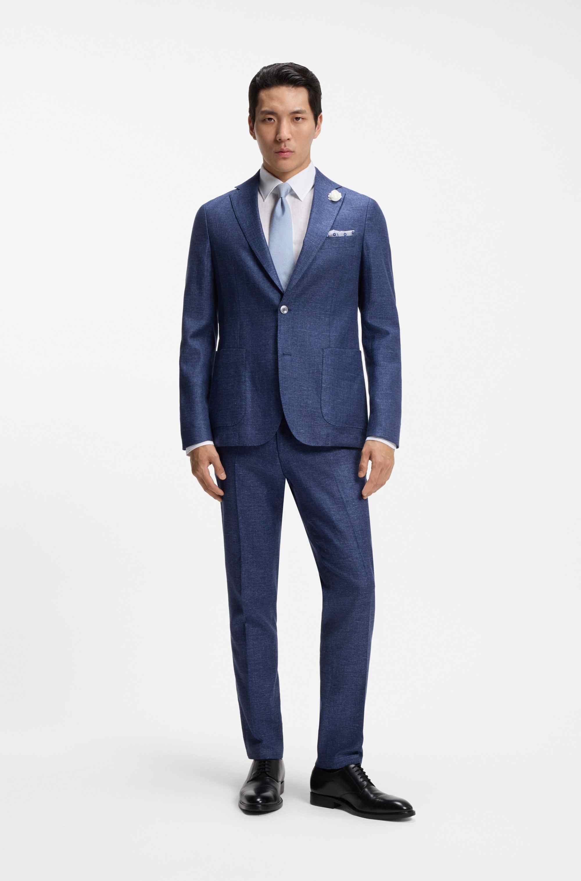 Formal trousers in micro-patterned stretch fabric