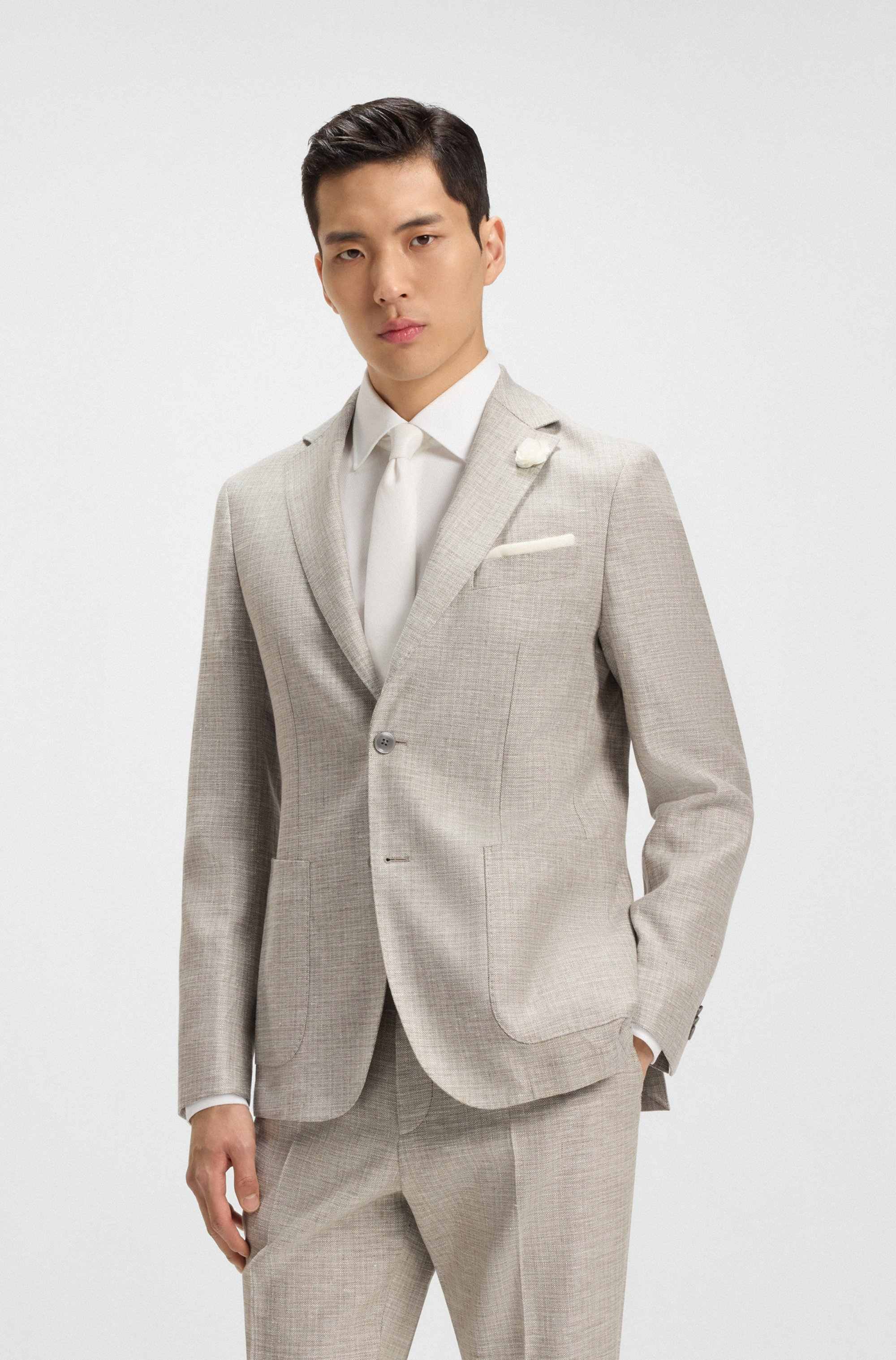 Slim-fit blazer in micro-patterned fabric