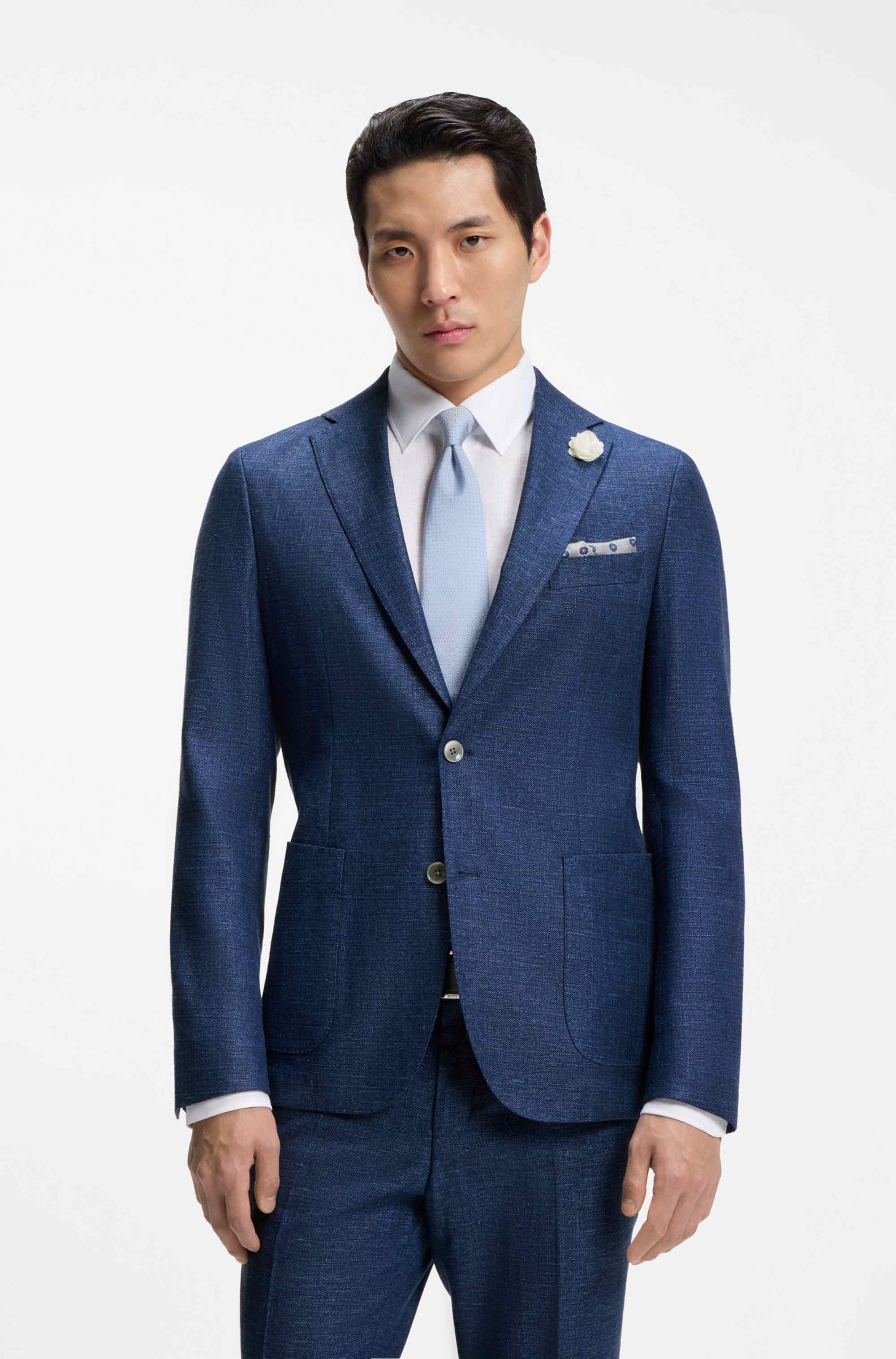 Slim-fit blazer in micro-patterned fabric