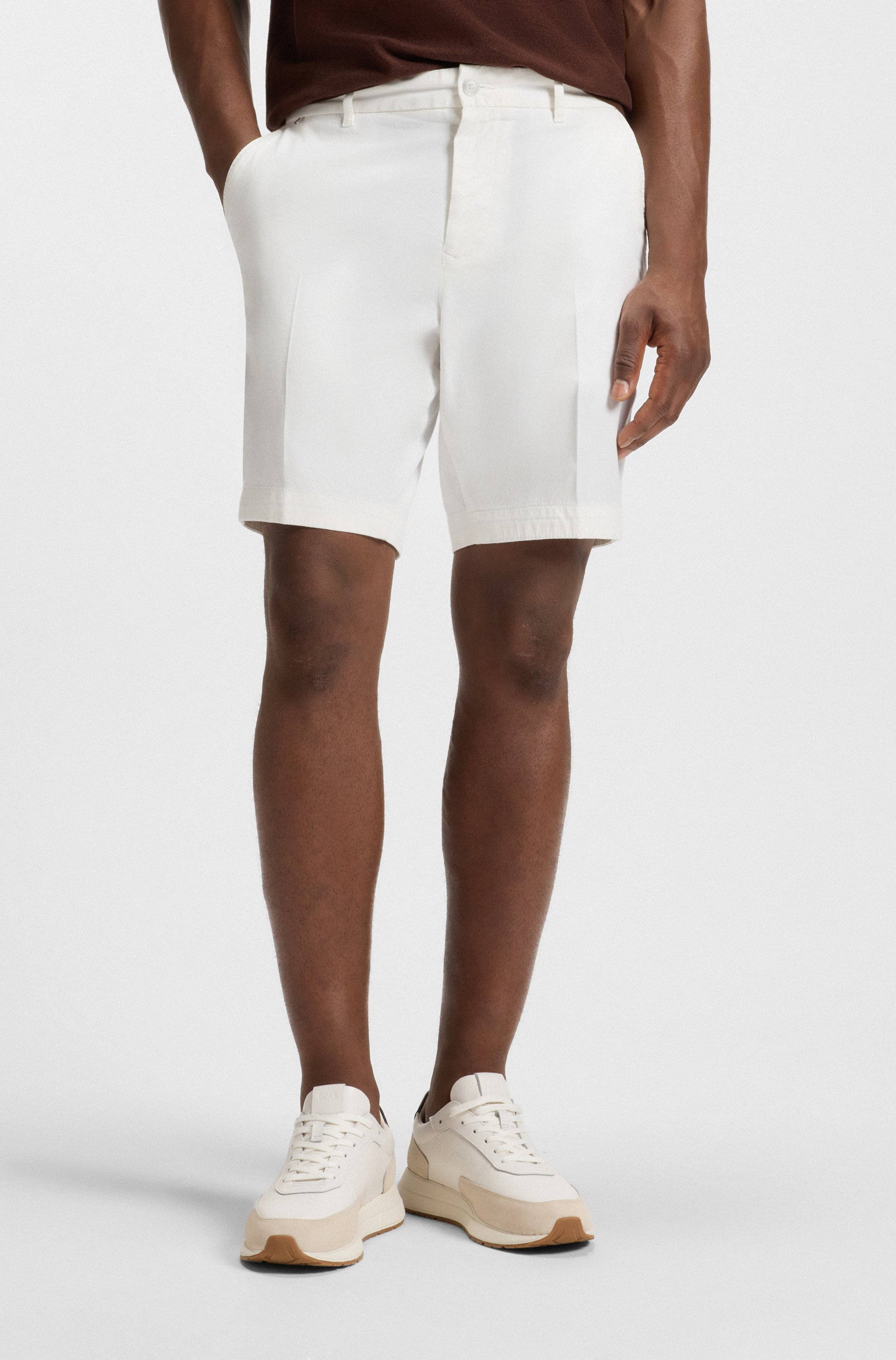 Slim-fit shorts in stretch-cotton twill