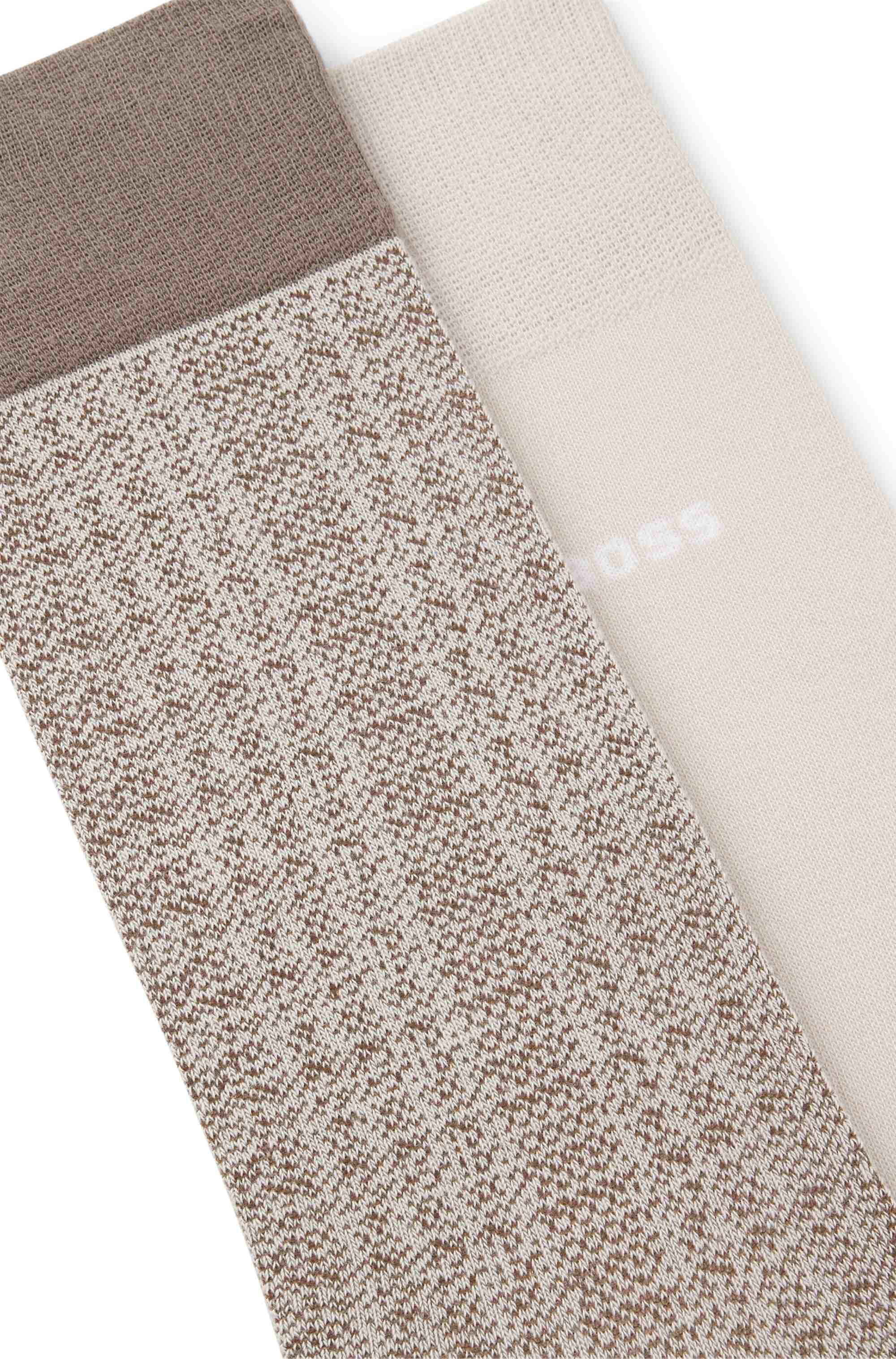 Two-pack of regular-length socks in a cotton blend
