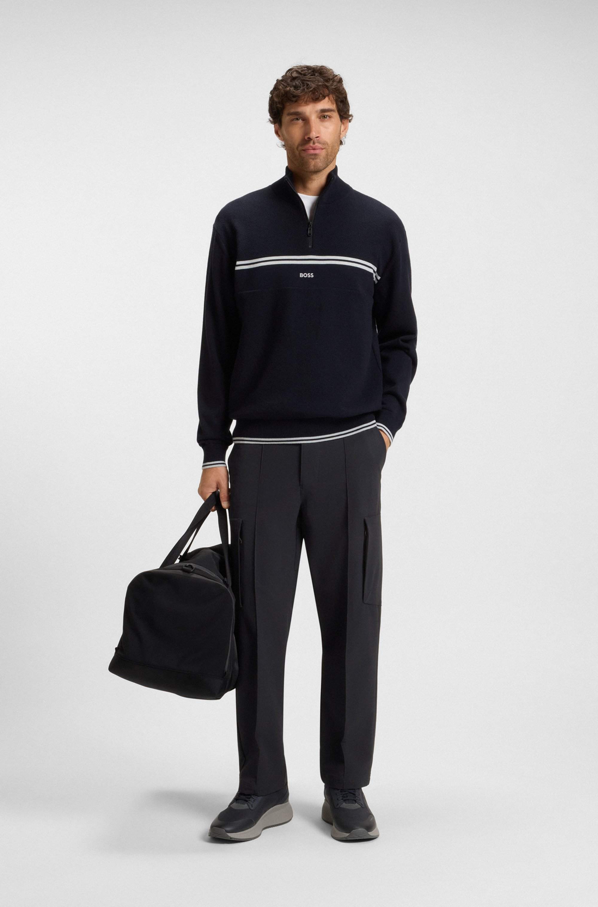 Cargo trousers with pintuck pleats