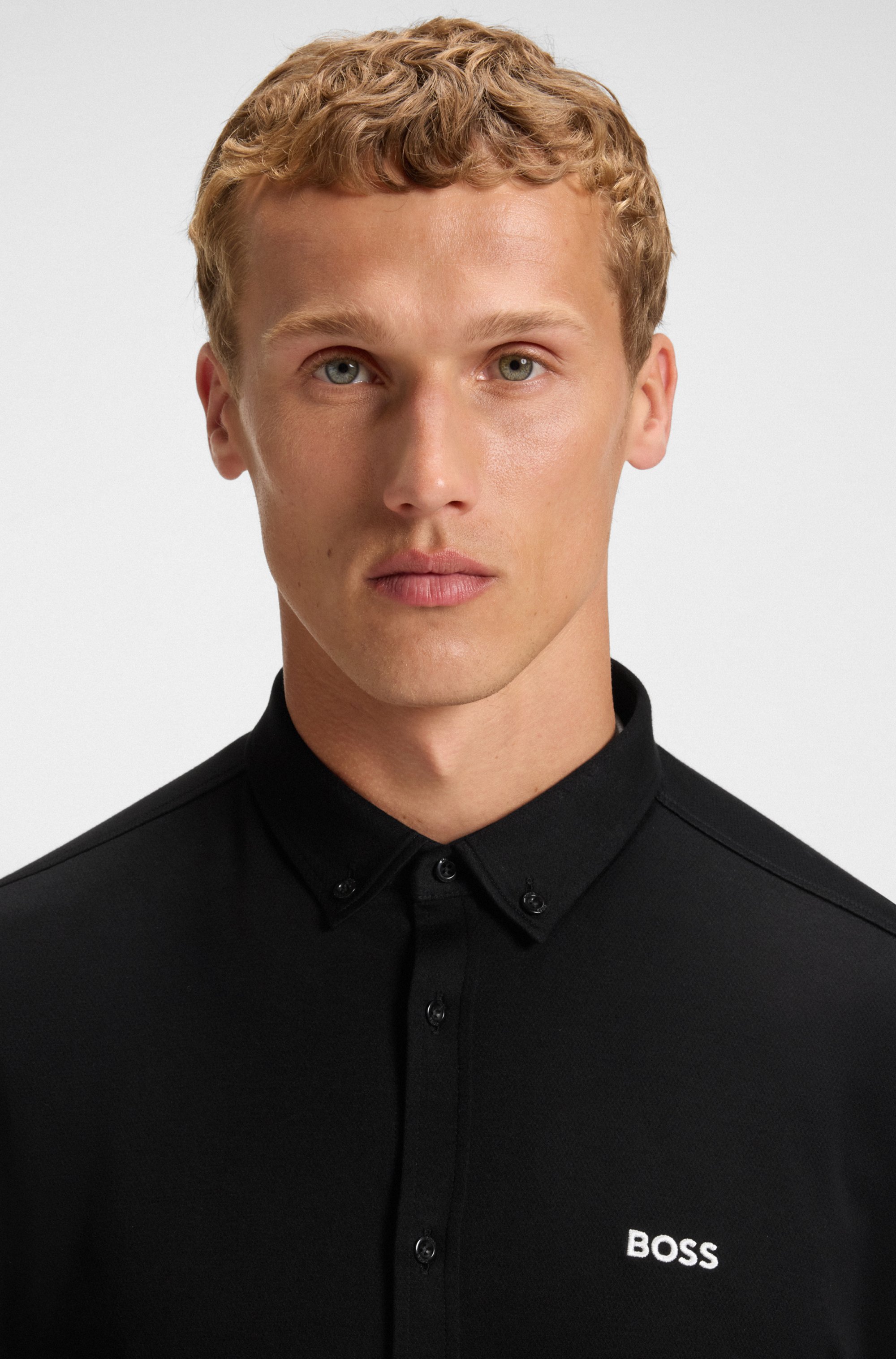 Regular-fit shirt in dynamic cotton jersey