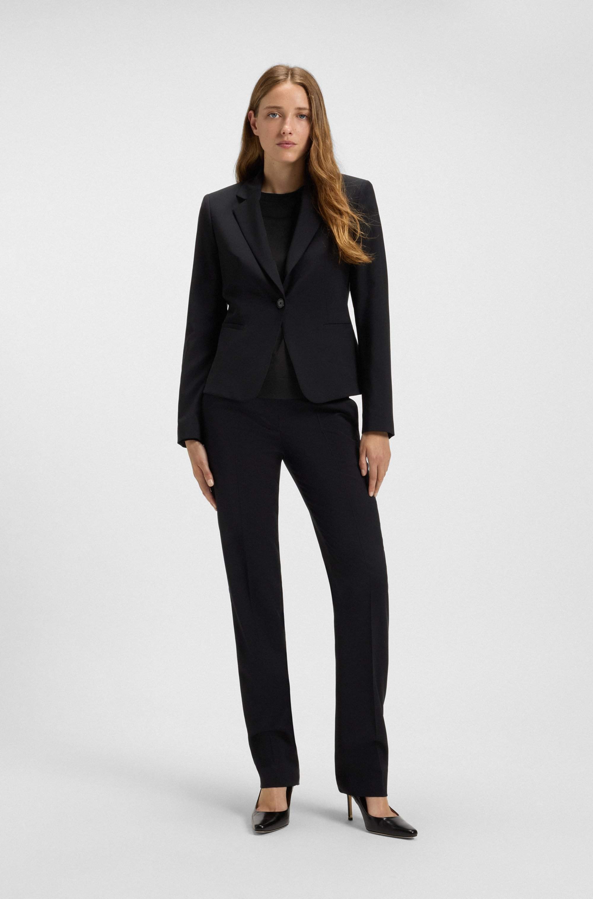 Slim-fit sweater in merino wool