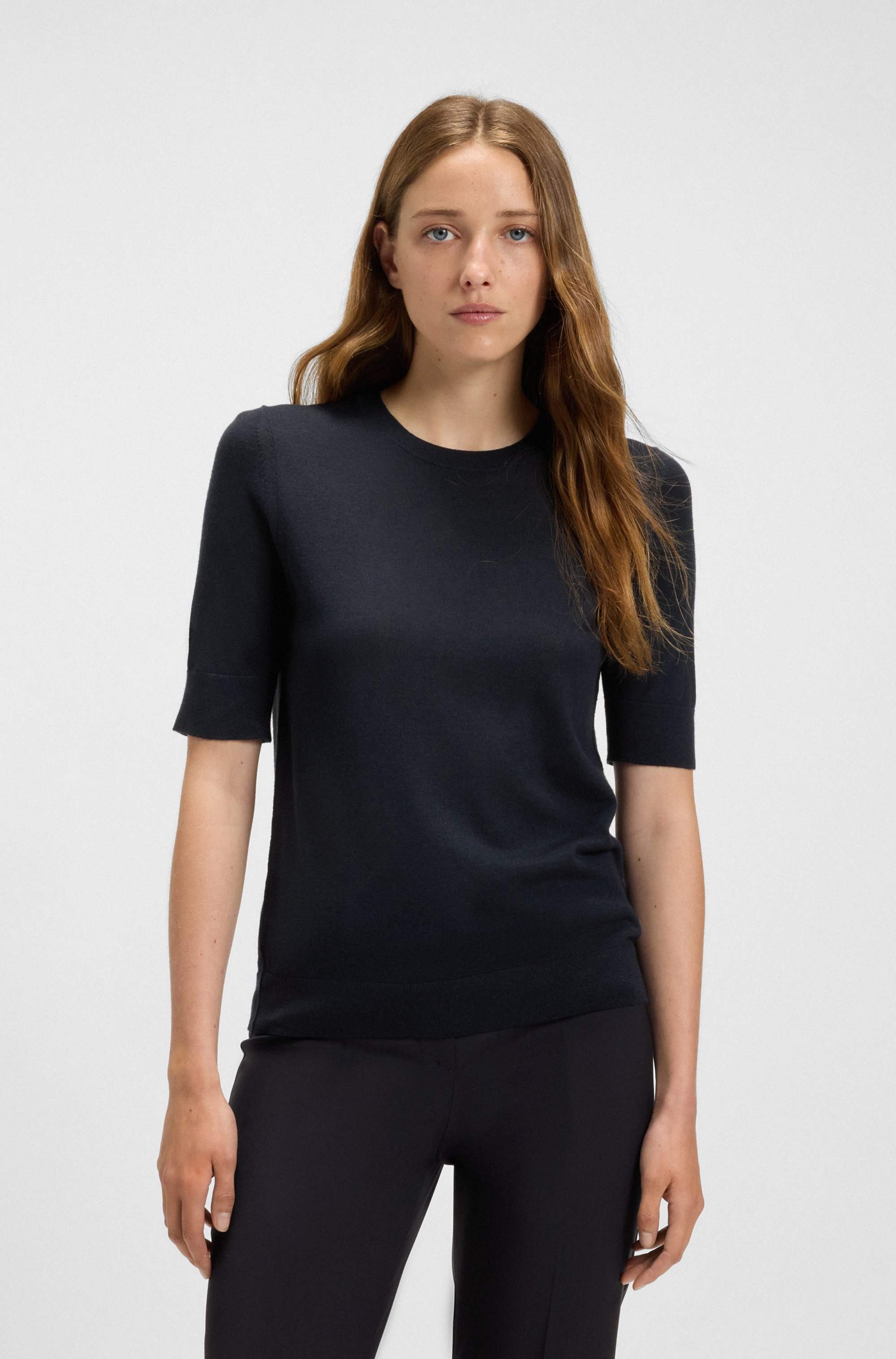 Short-sleeved sweater in merino wool
