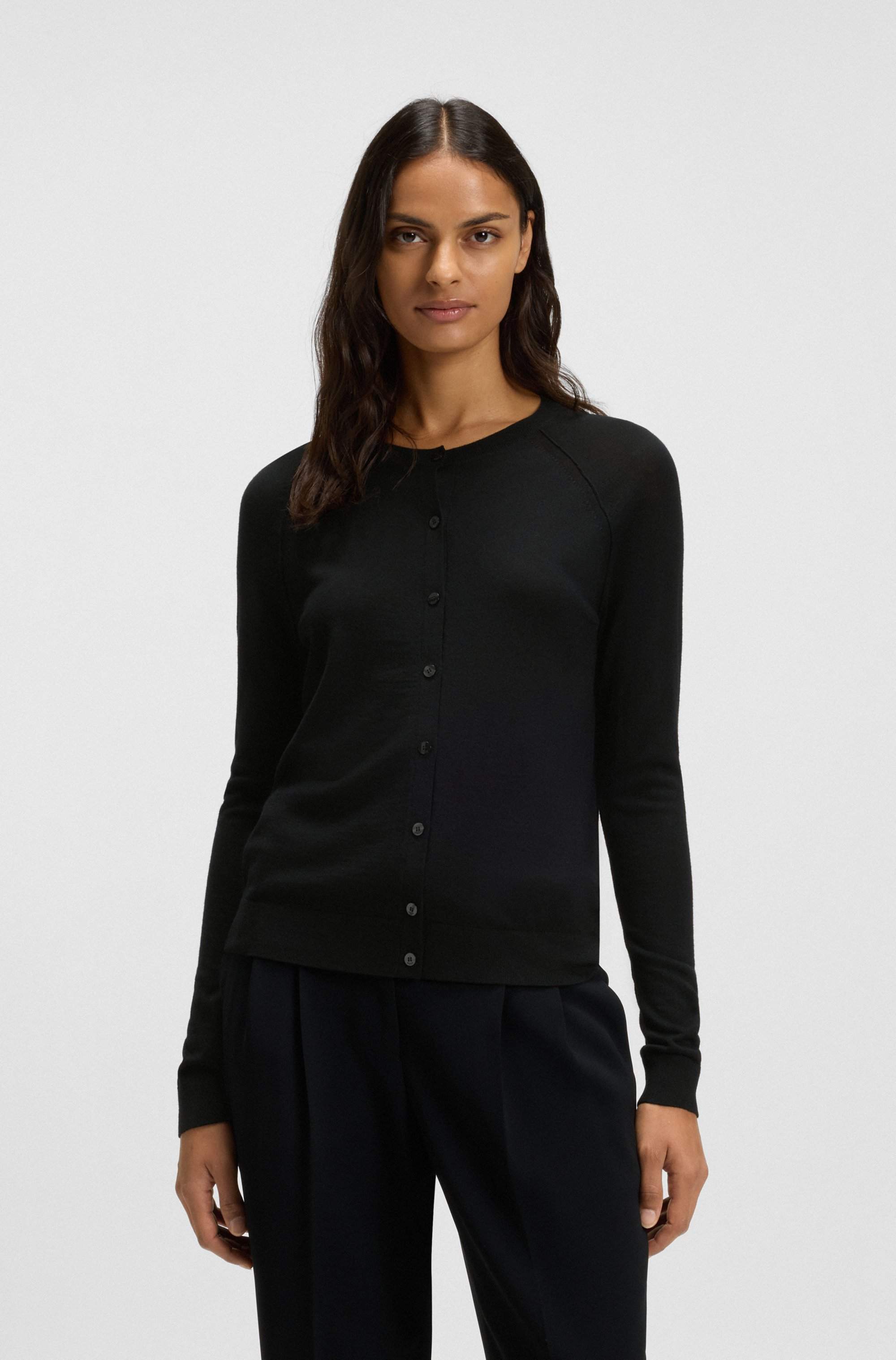 Button-up cardigan in extra-fine merino wool