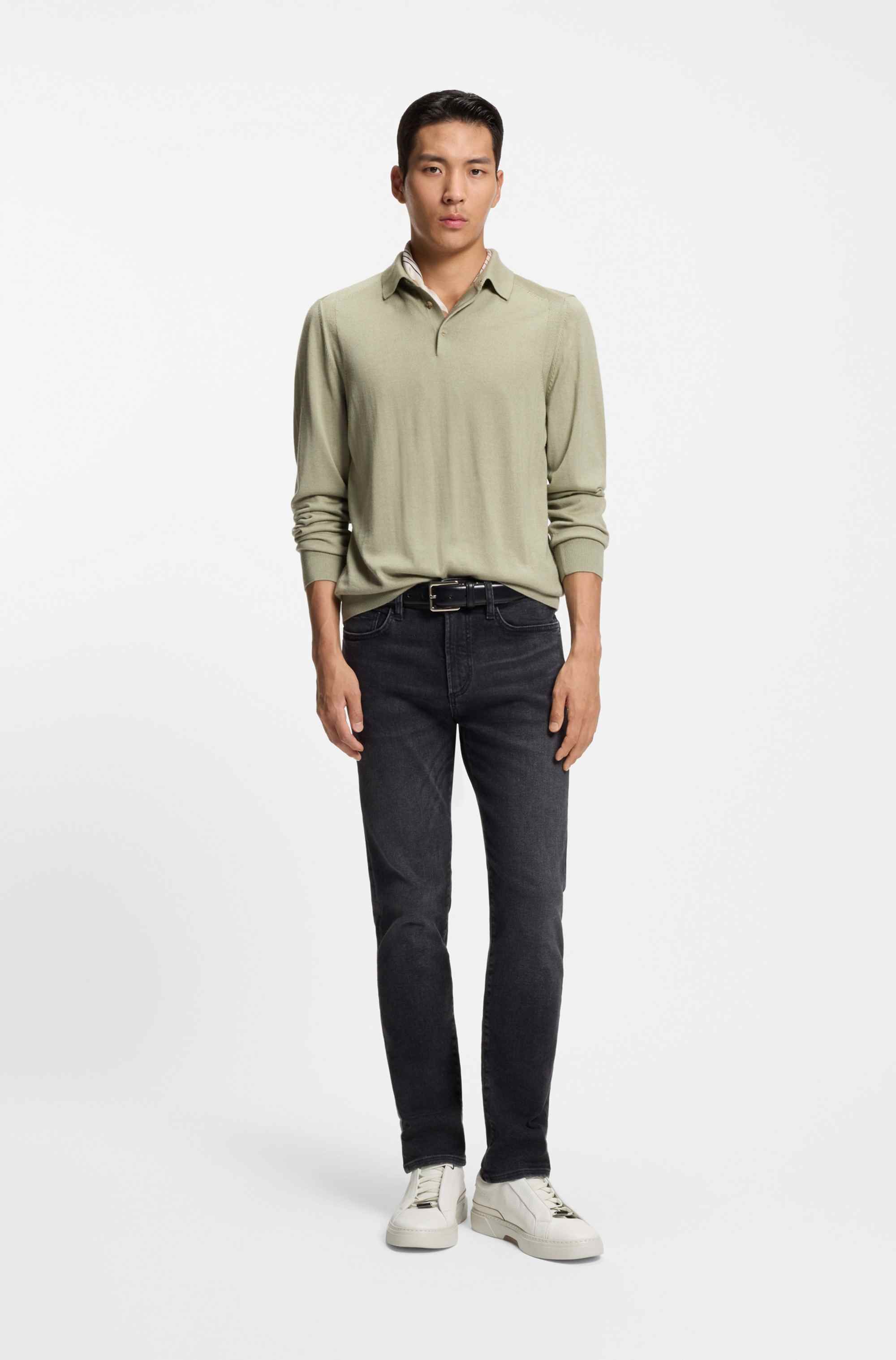 Gary trainers in grained leather with signature trims