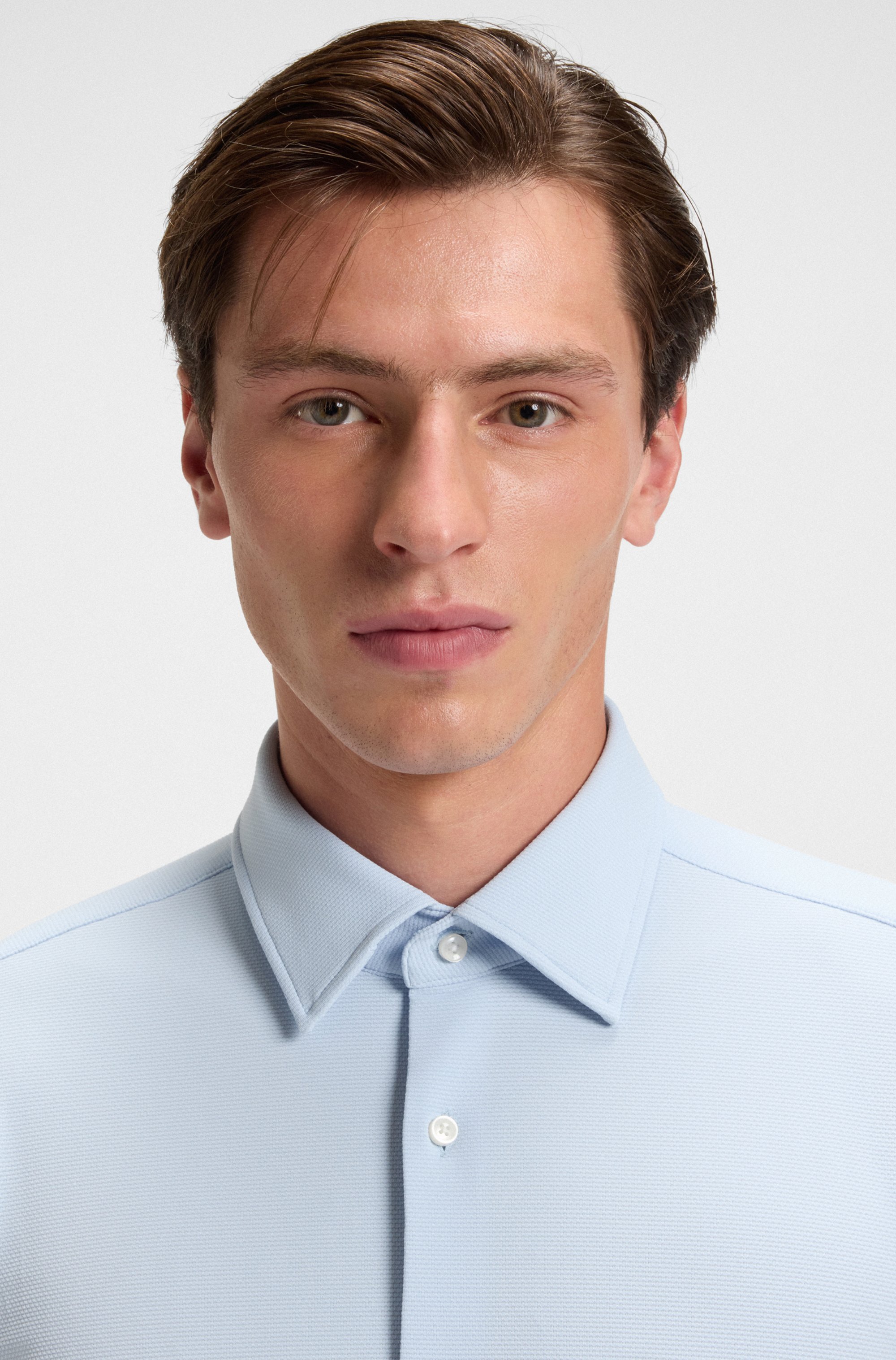 Slim-fit shirt in structured performance-stretch jersey
