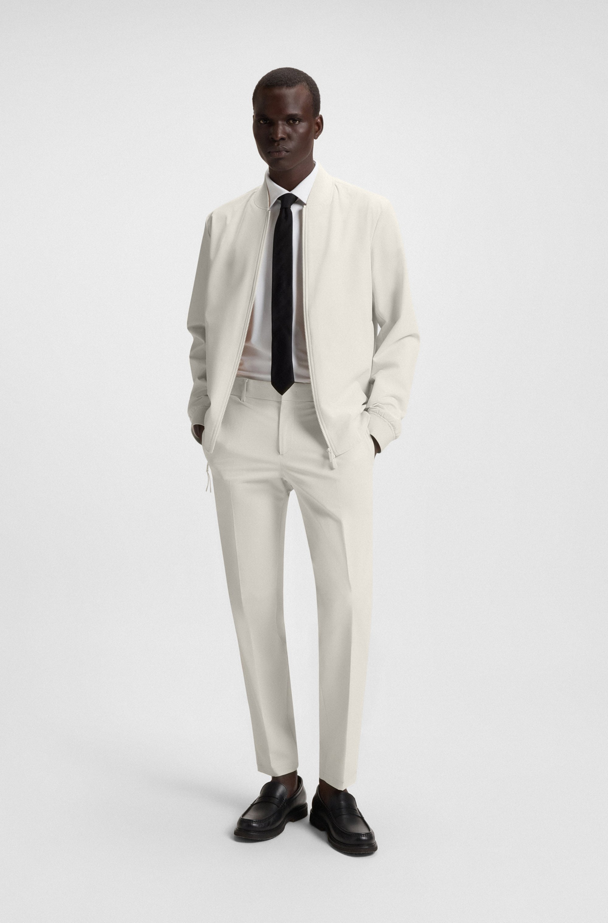 Water-repellent jacket in performance-stretch fabric