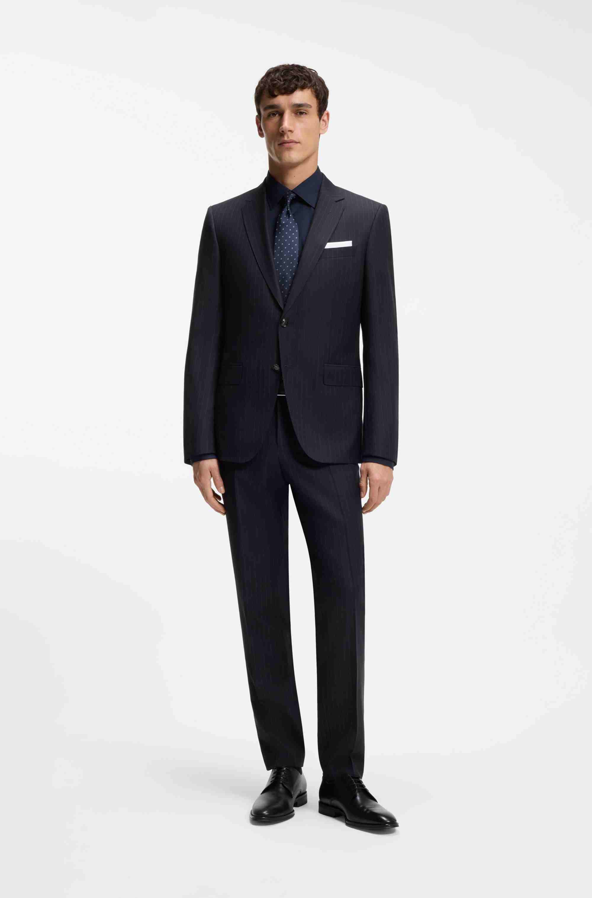 Slim-fit suit in striped virgin wool