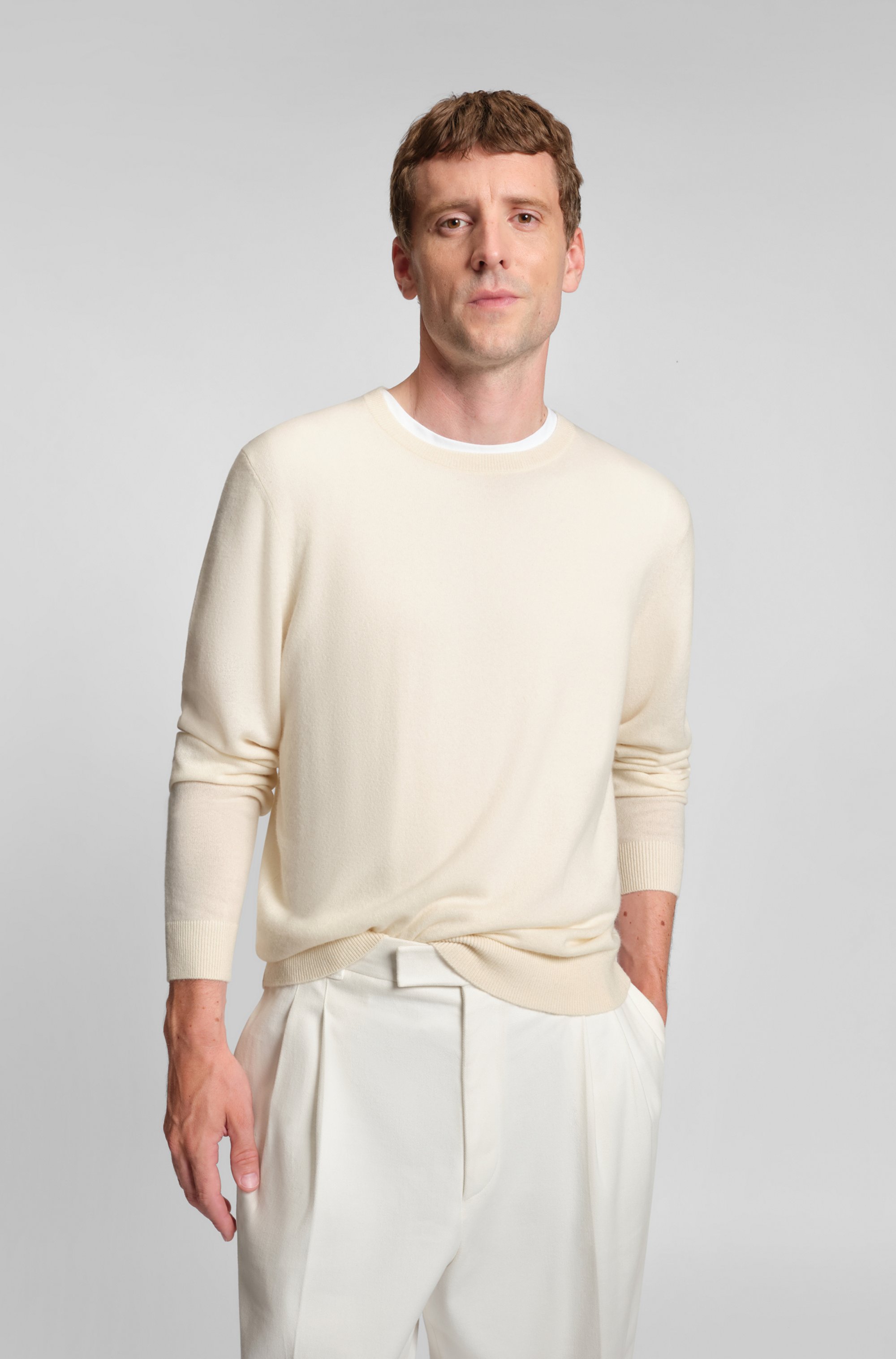 Regular-fit sweater in pure cashmere