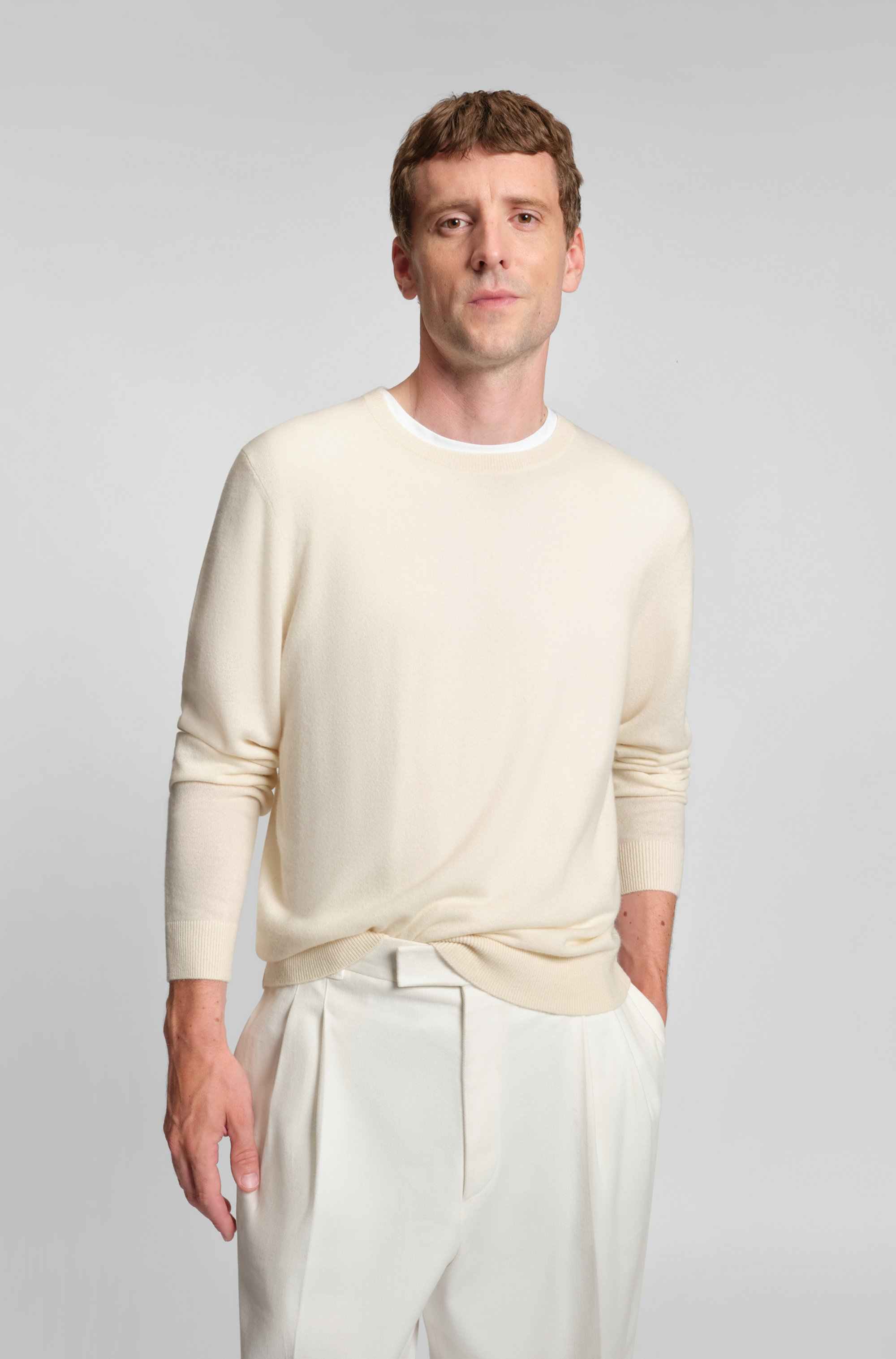 Regular-fit sweater in pure cashmere