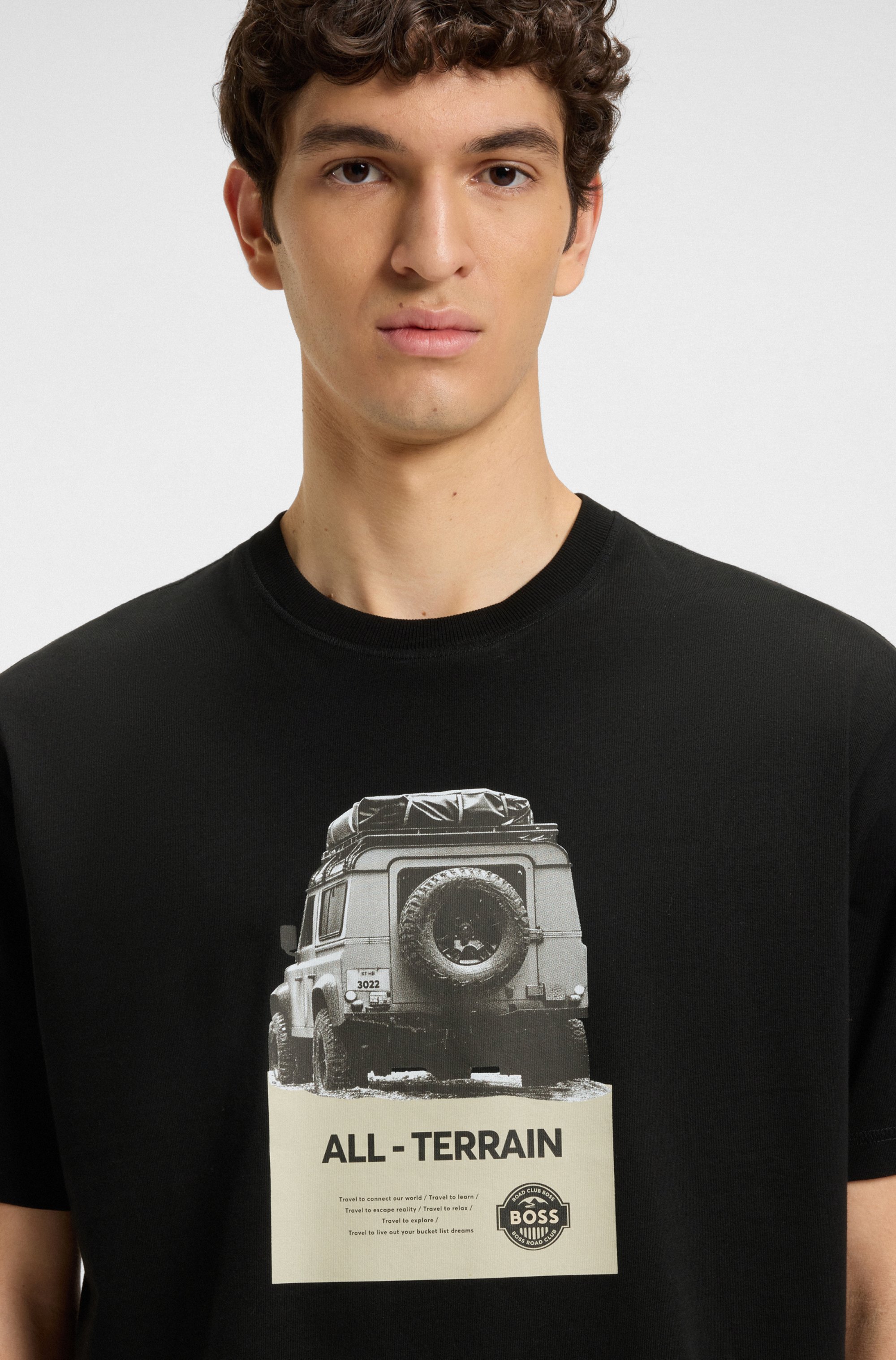 Relaxed-fit T-shirt in cotton jersey with printed artwork