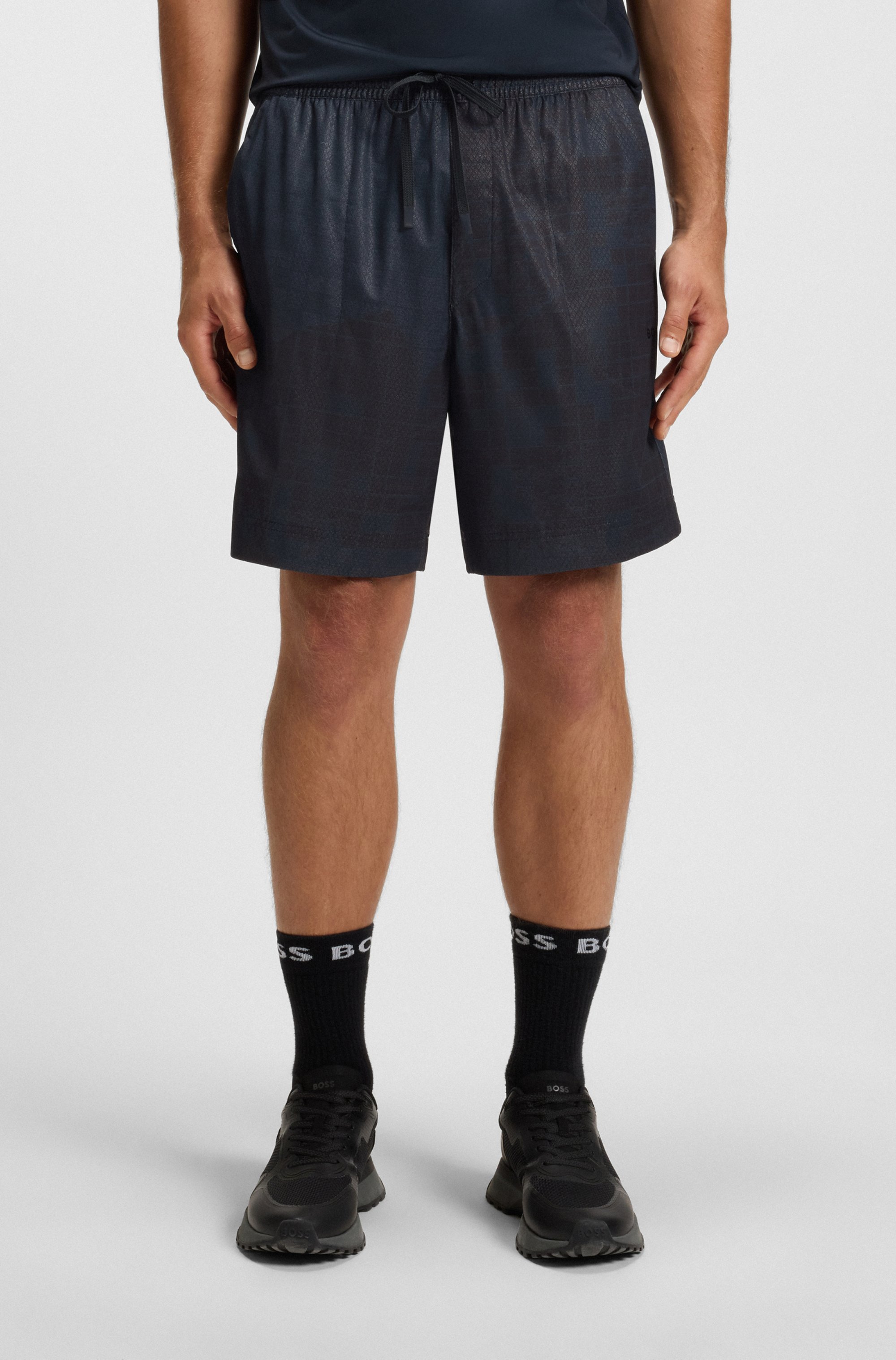Active shorts with all-over print