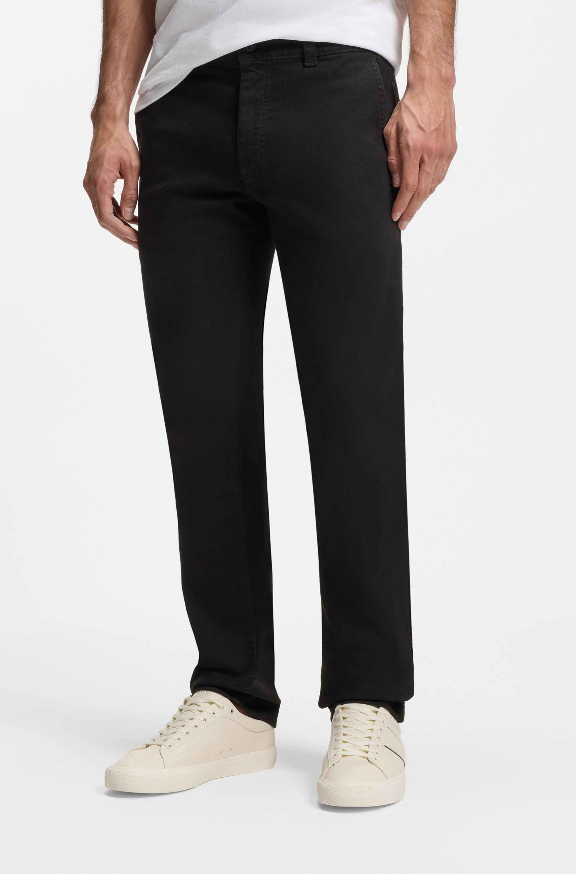 Chinos in soft-motion cotton-blend denim
