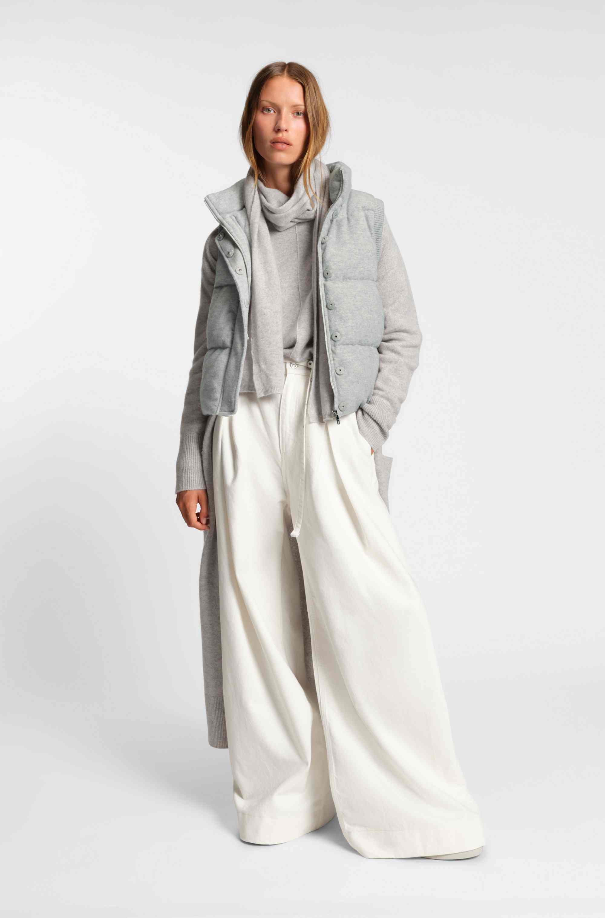 Padded gilet in virgin wool and cashmere