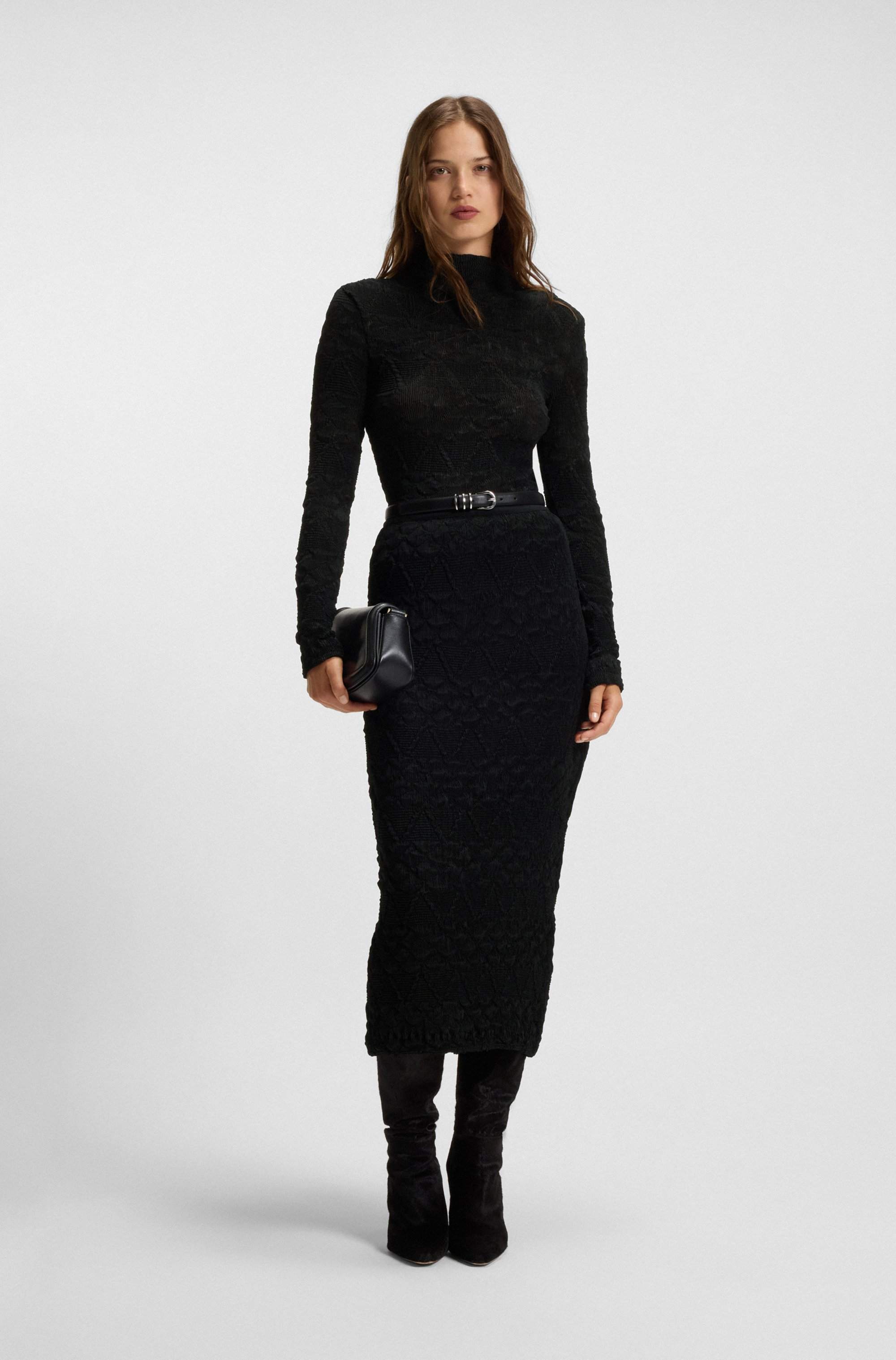 Long-sleeved top with geometric plissé