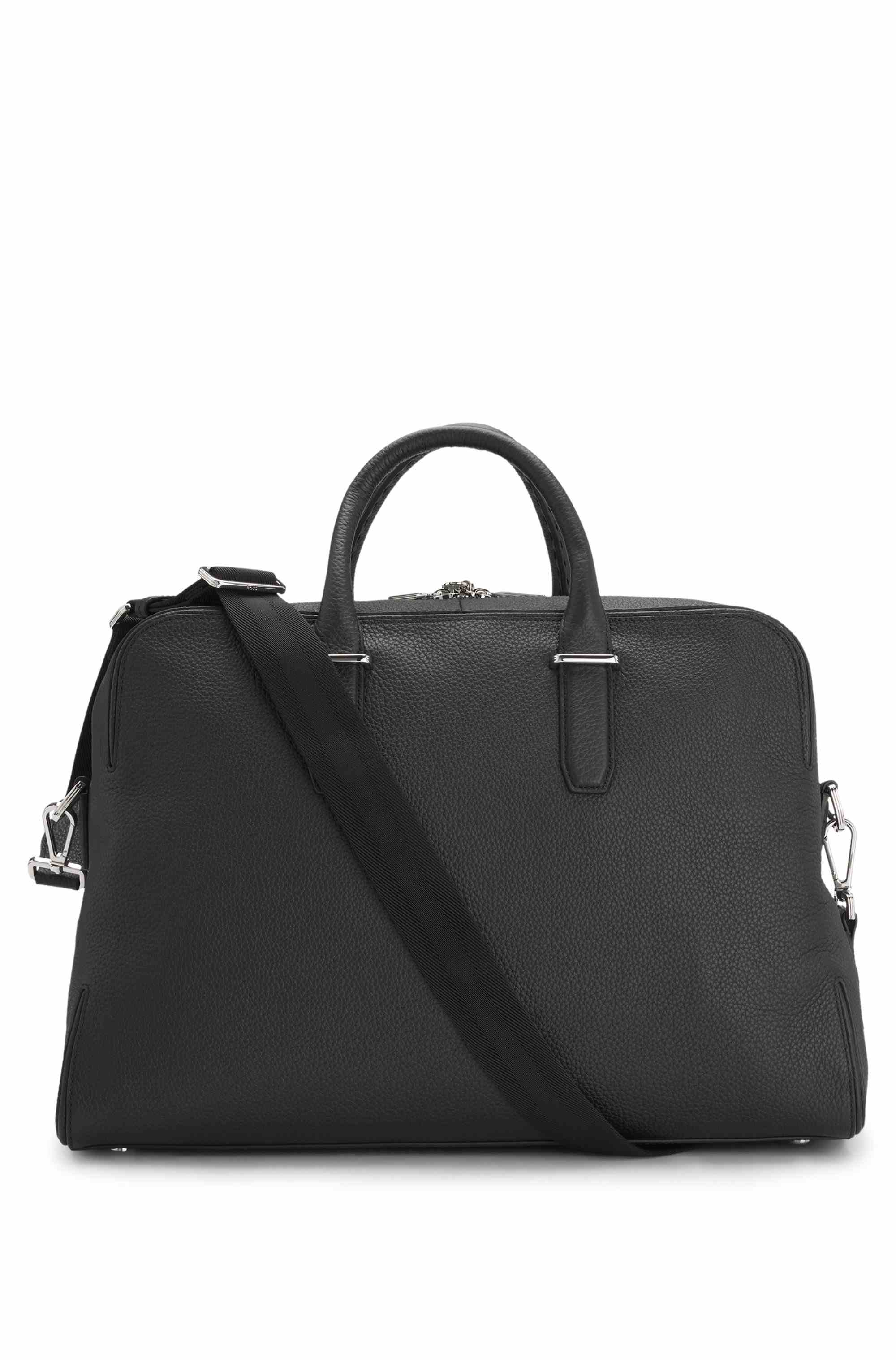 Grained leather holdall with logo keyholder