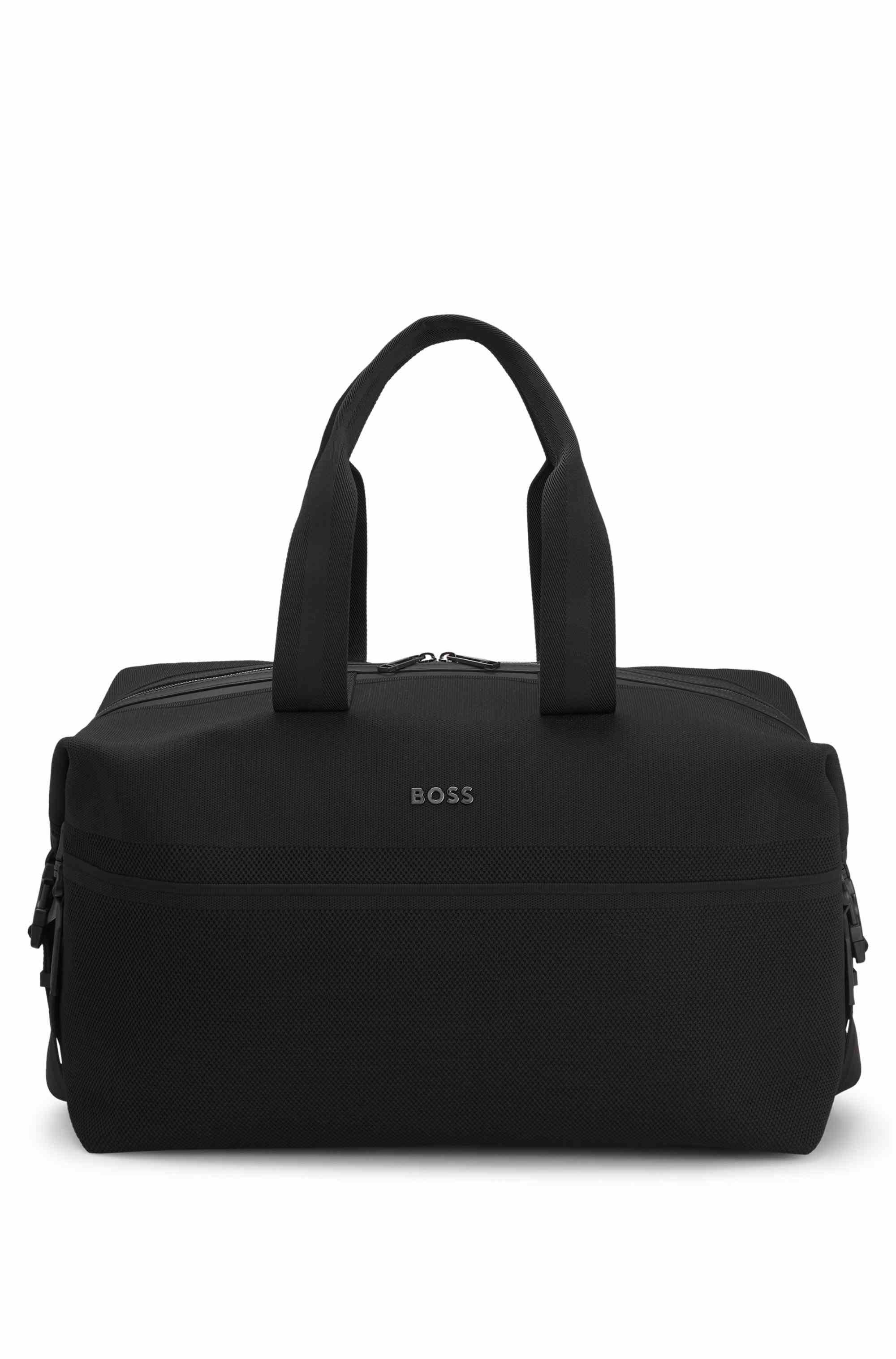 Holdall with mixed structures