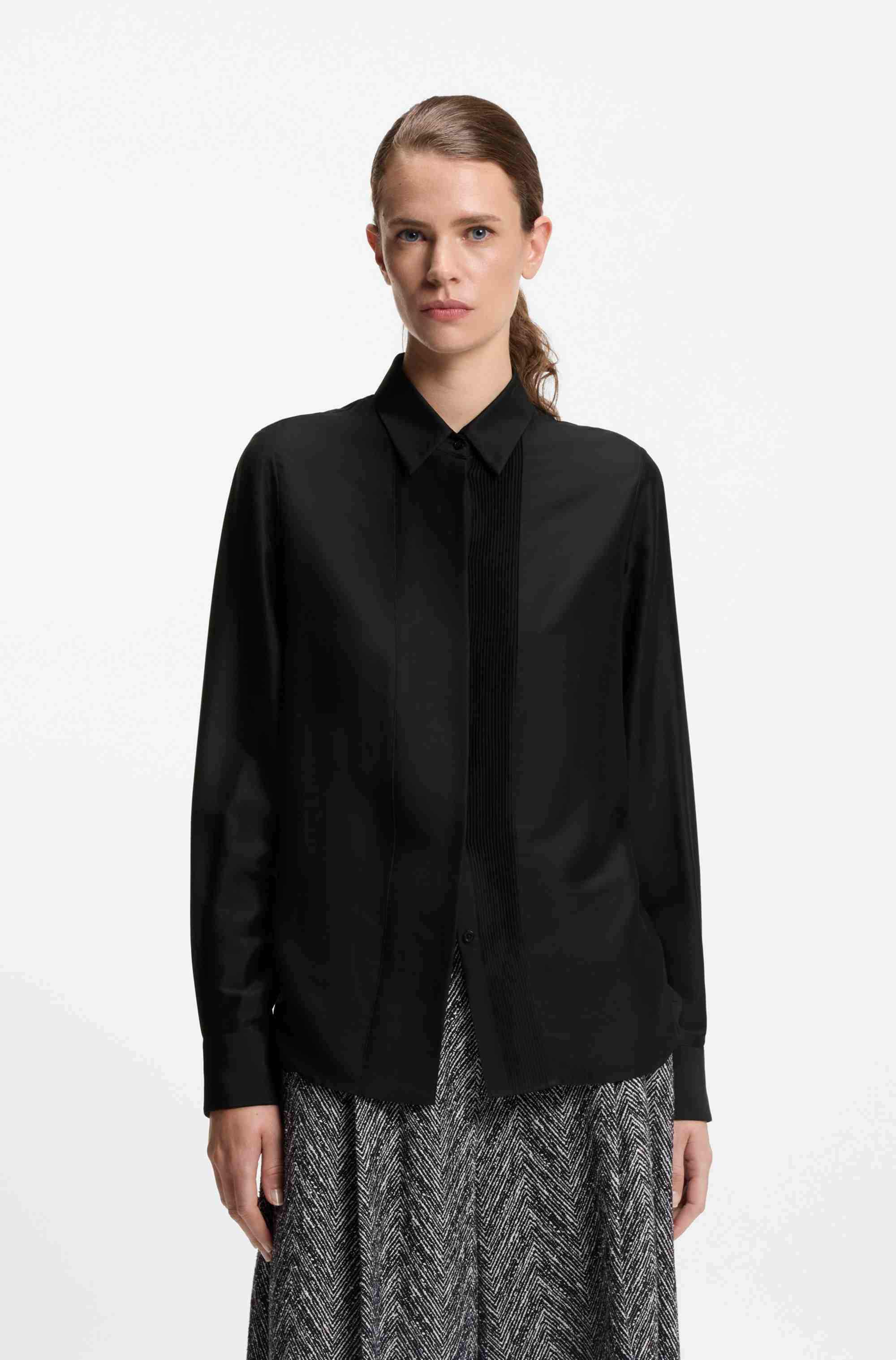 Regular-fit tuxedo-inspired blouse with pintuck pleats