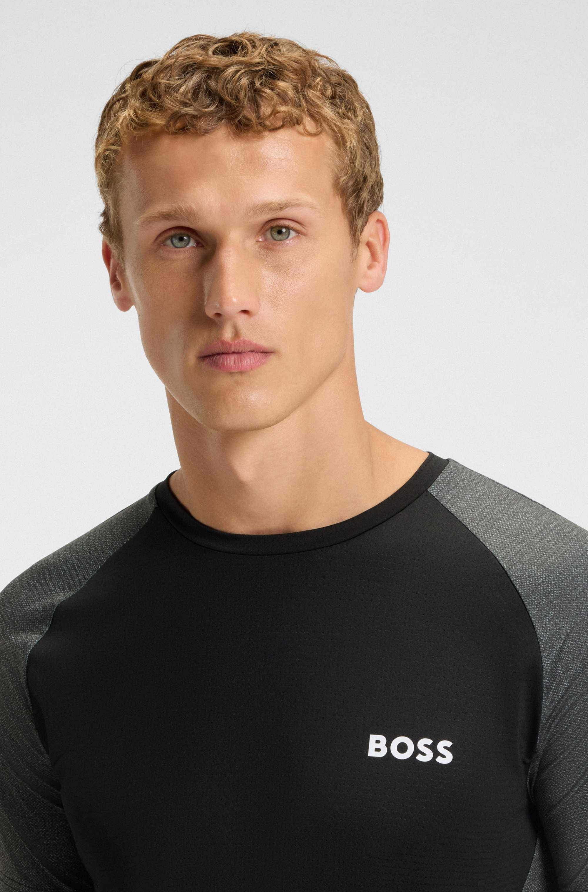 Slim-fit T-shirt in mesh jersey with contrast inserts