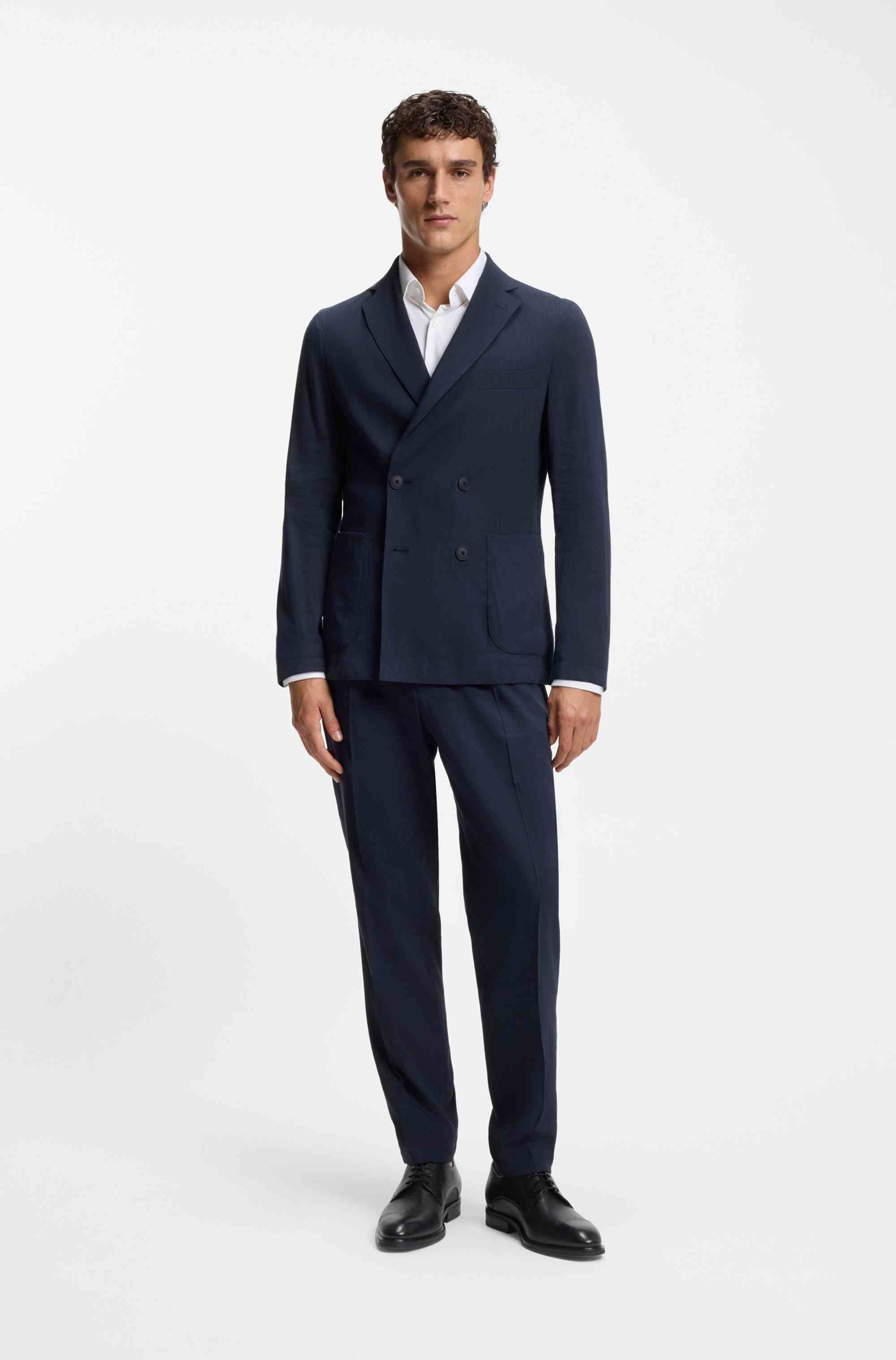 Cap-toe Derby shoes in grained leather