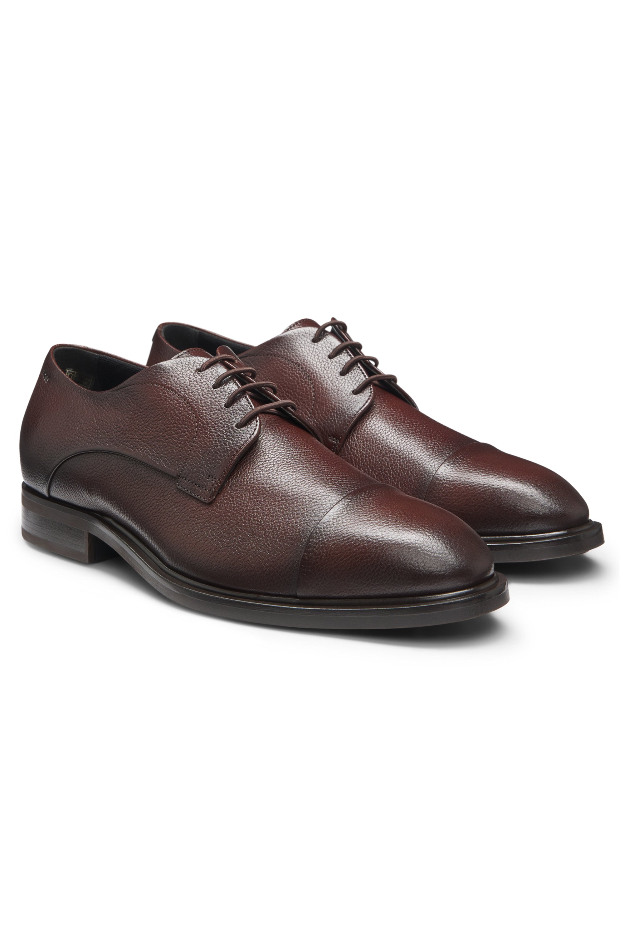 Cap-toe Derby shoes in grained leather