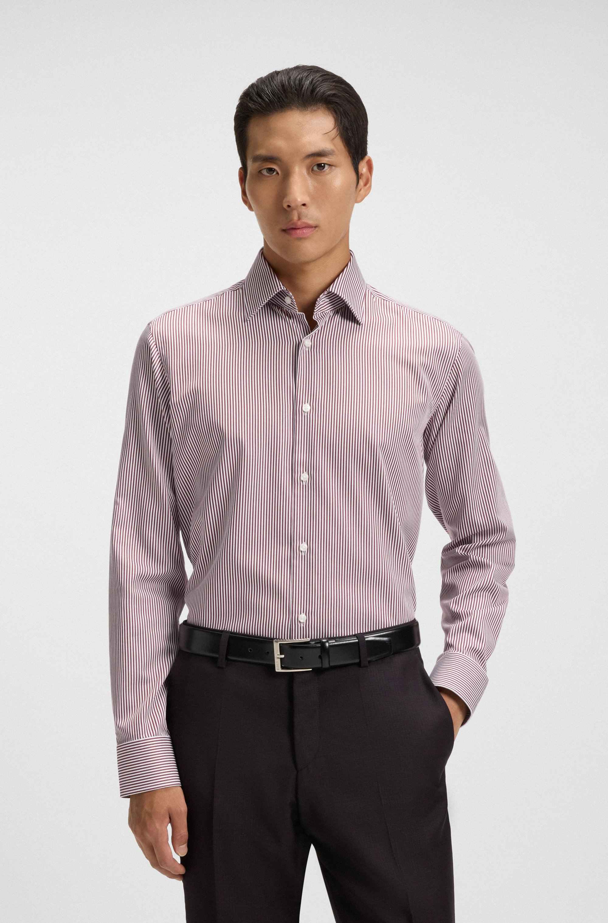 Regular-fit shirt in easy-iron striped cotton satin