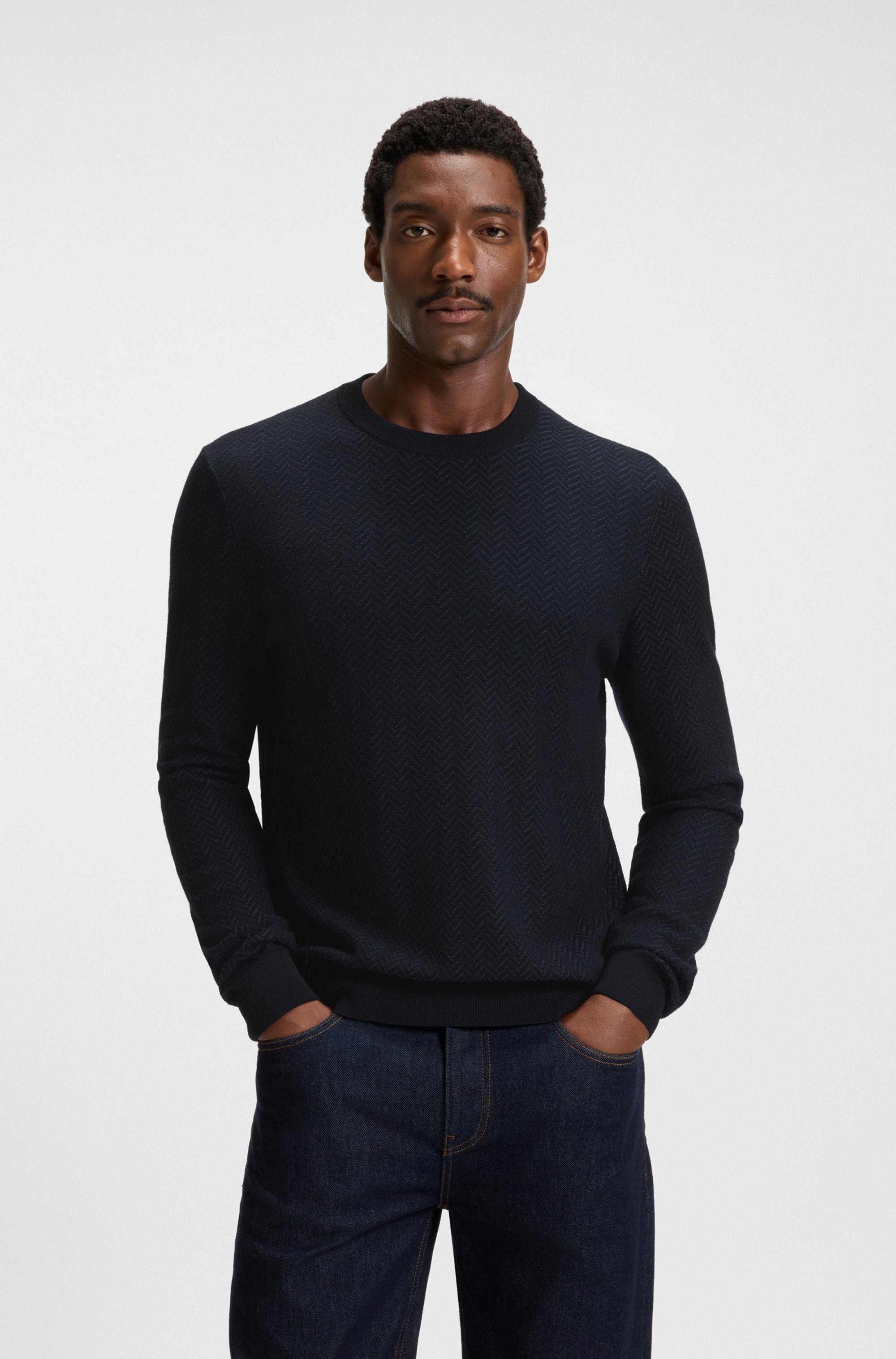Herringbone-structured sweater in virgin wool and cotton