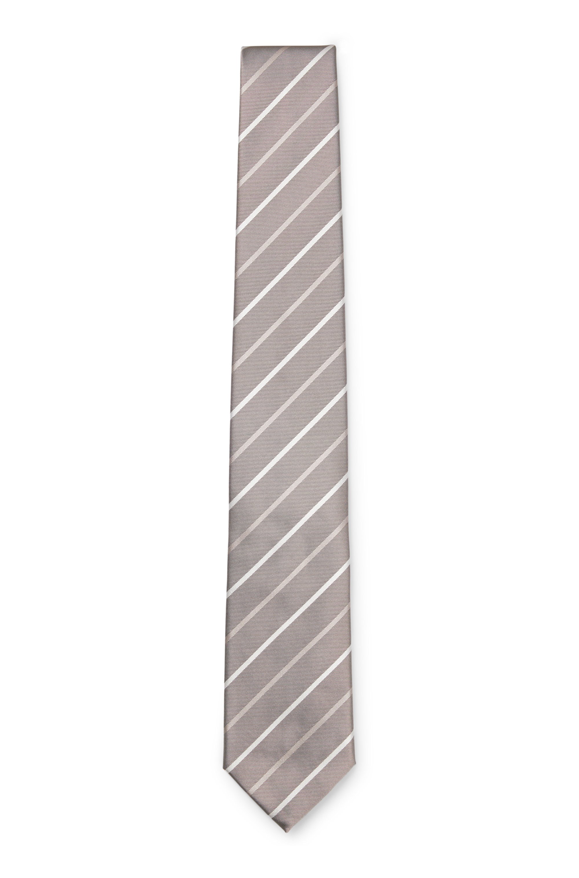 Tie with diagonal stripe in silk blend